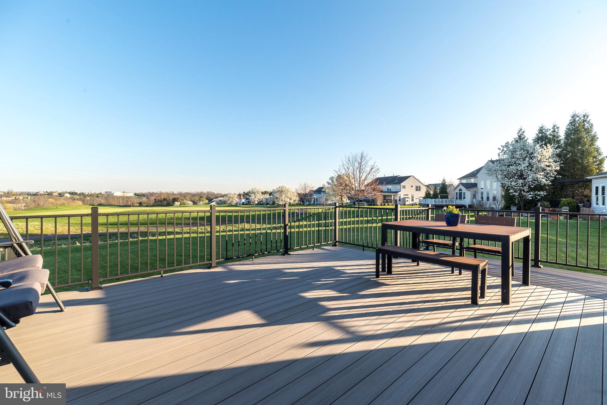 LEDERACH GOLF FAIRWY - Residential