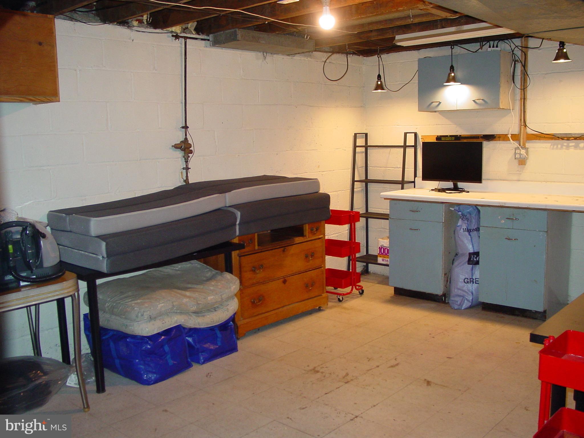 KNOLLBROOK - Residential