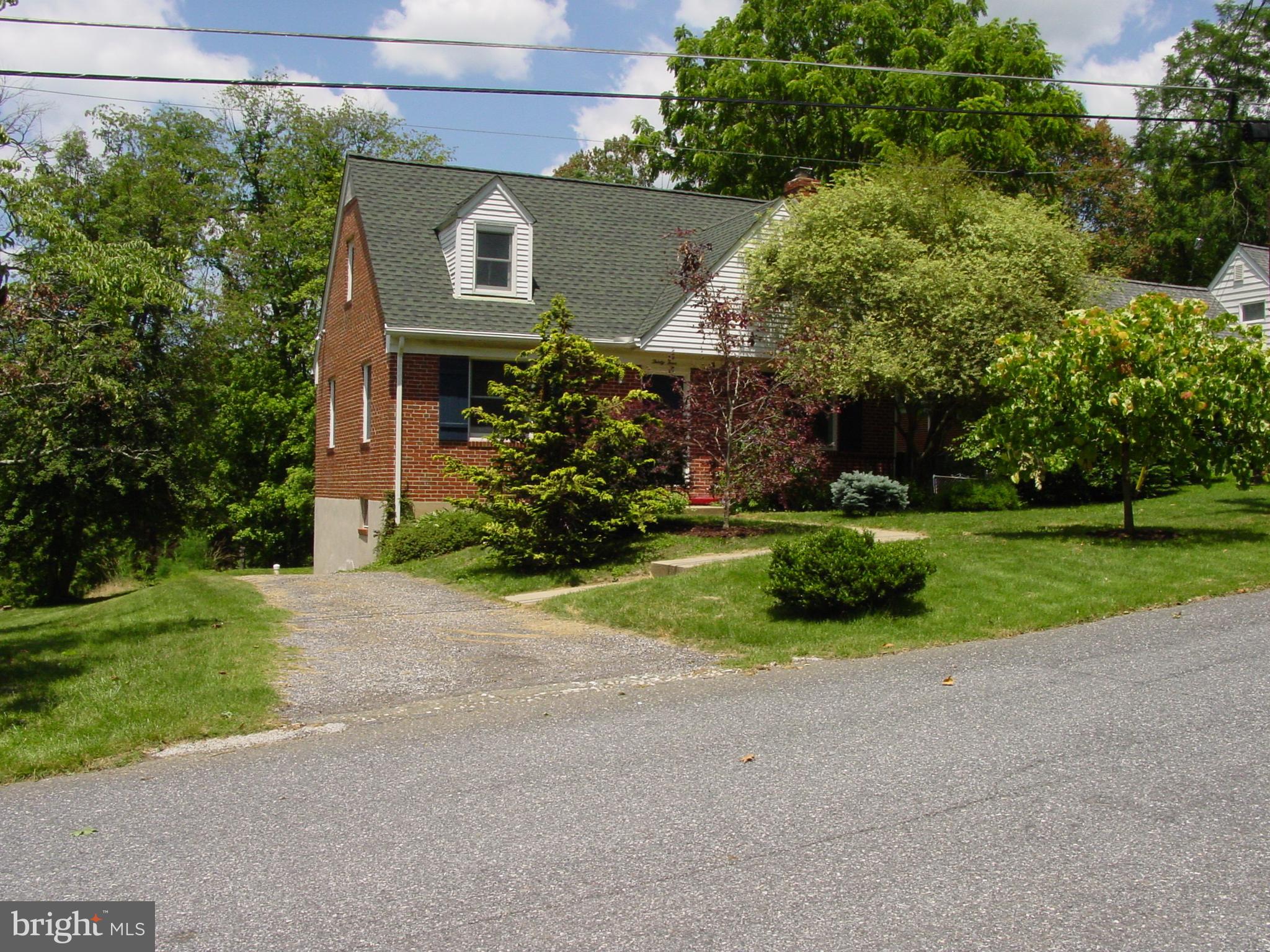 KNOLLBROOK - Residential