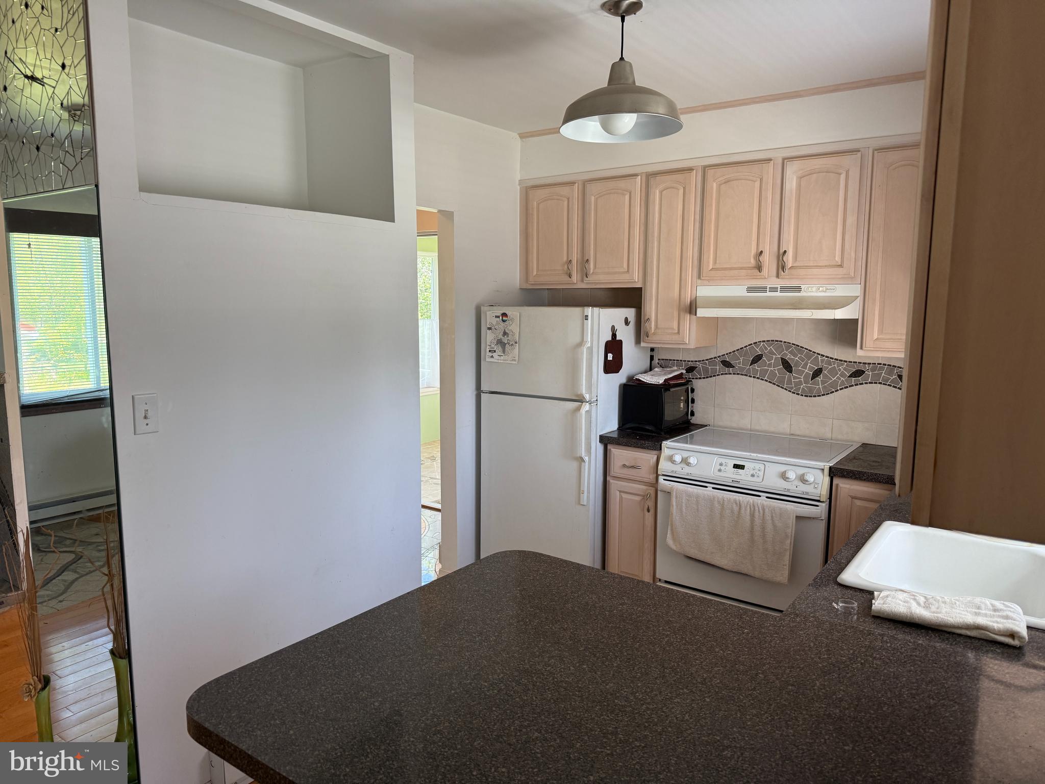 ARROWHEAD LAKE - Residential