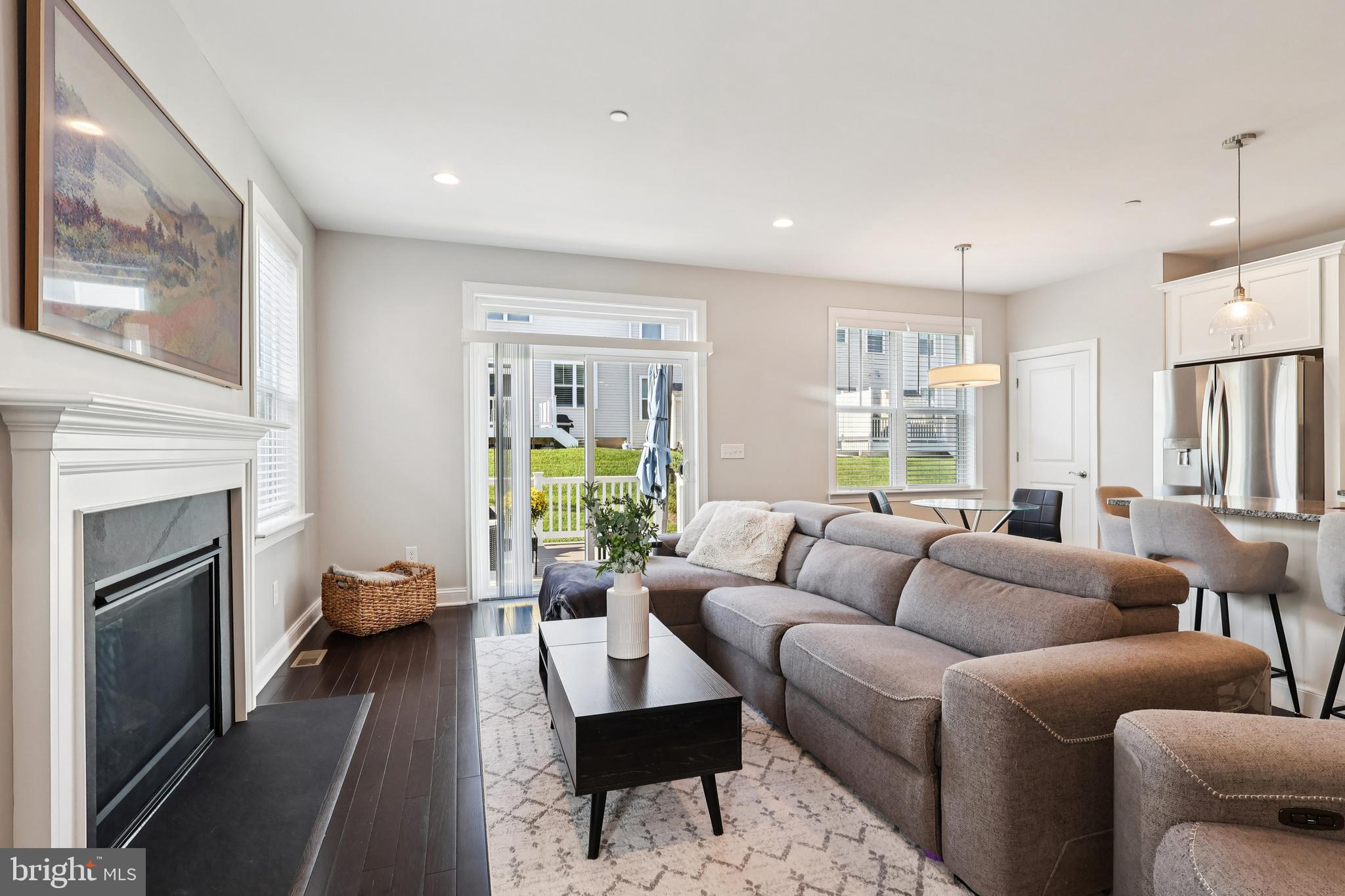 THE RESERVE AT S M - Residential