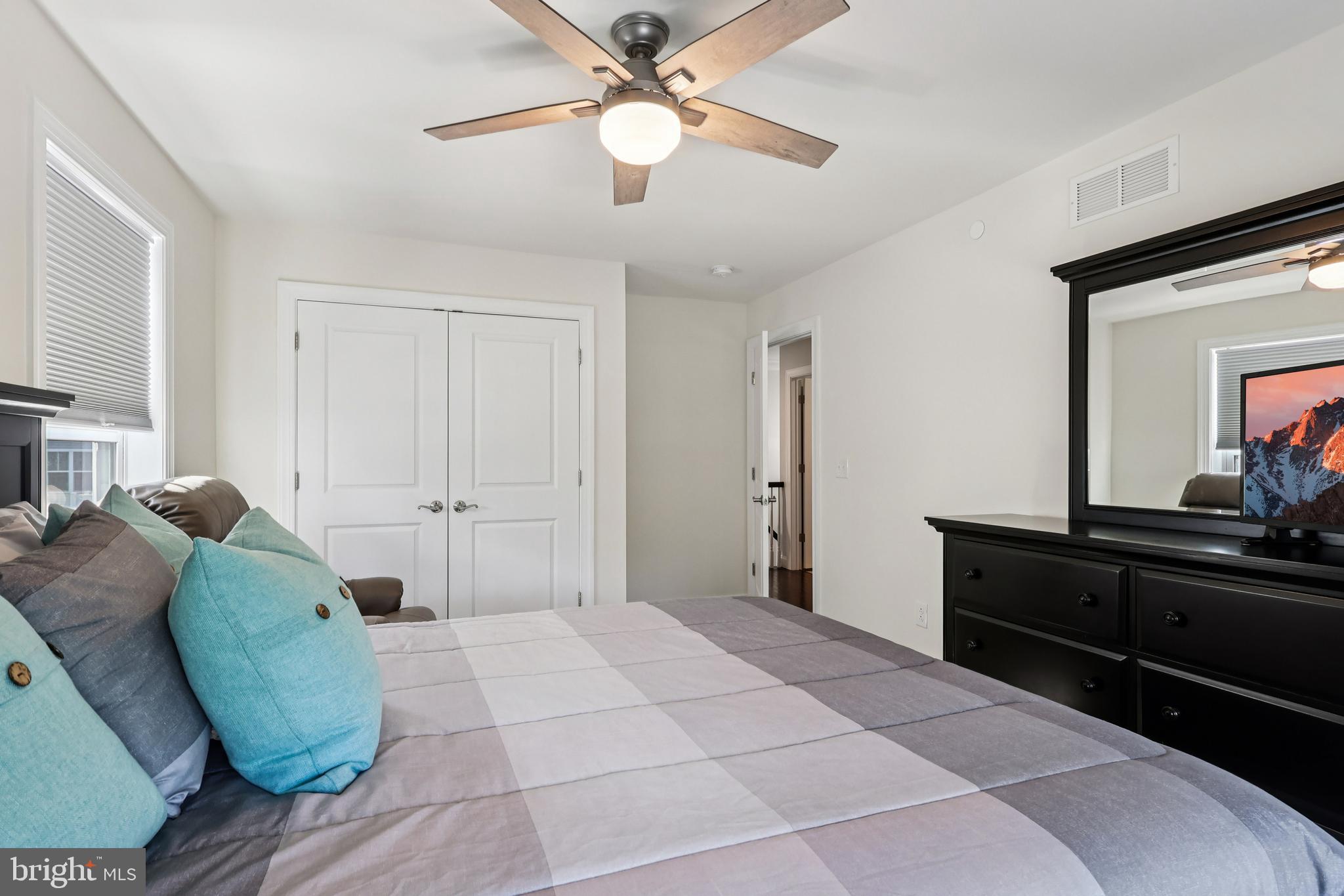 THE RESERVE AT S M - Residential