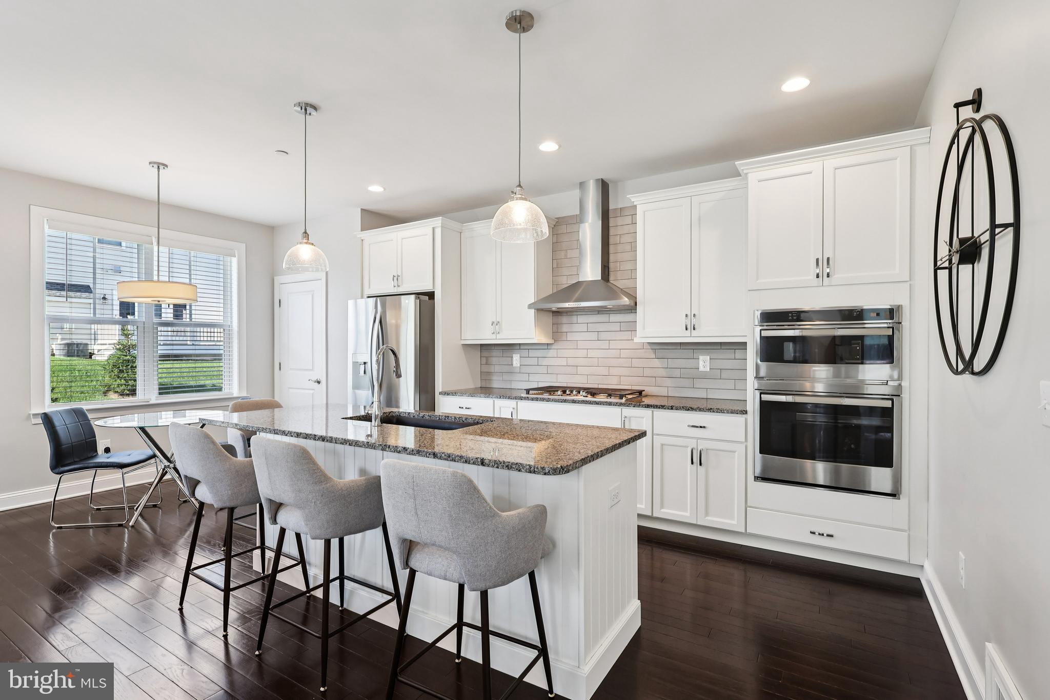 THE RESERVE AT S M - Residential