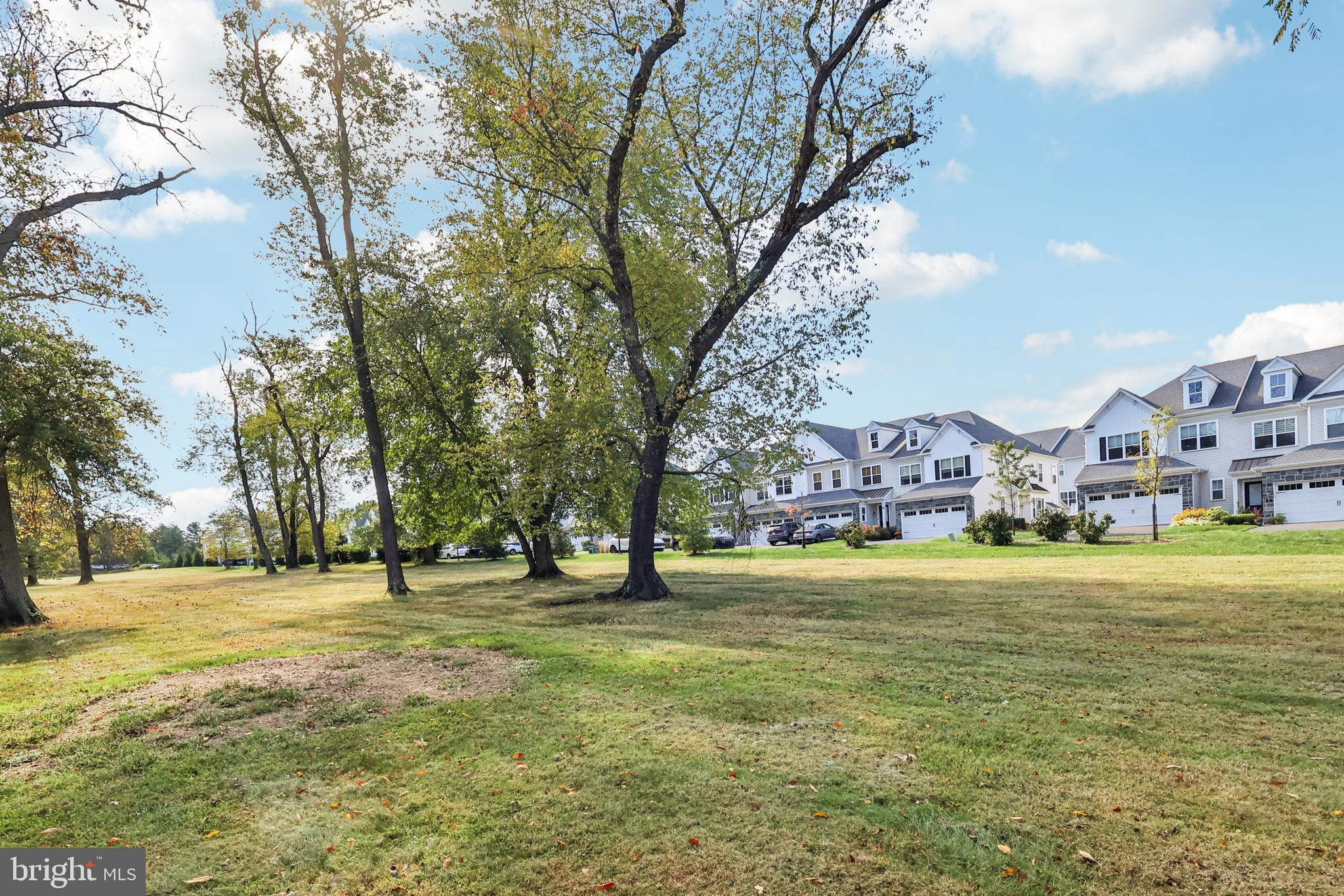 THE RESERVE AT S M - Residential