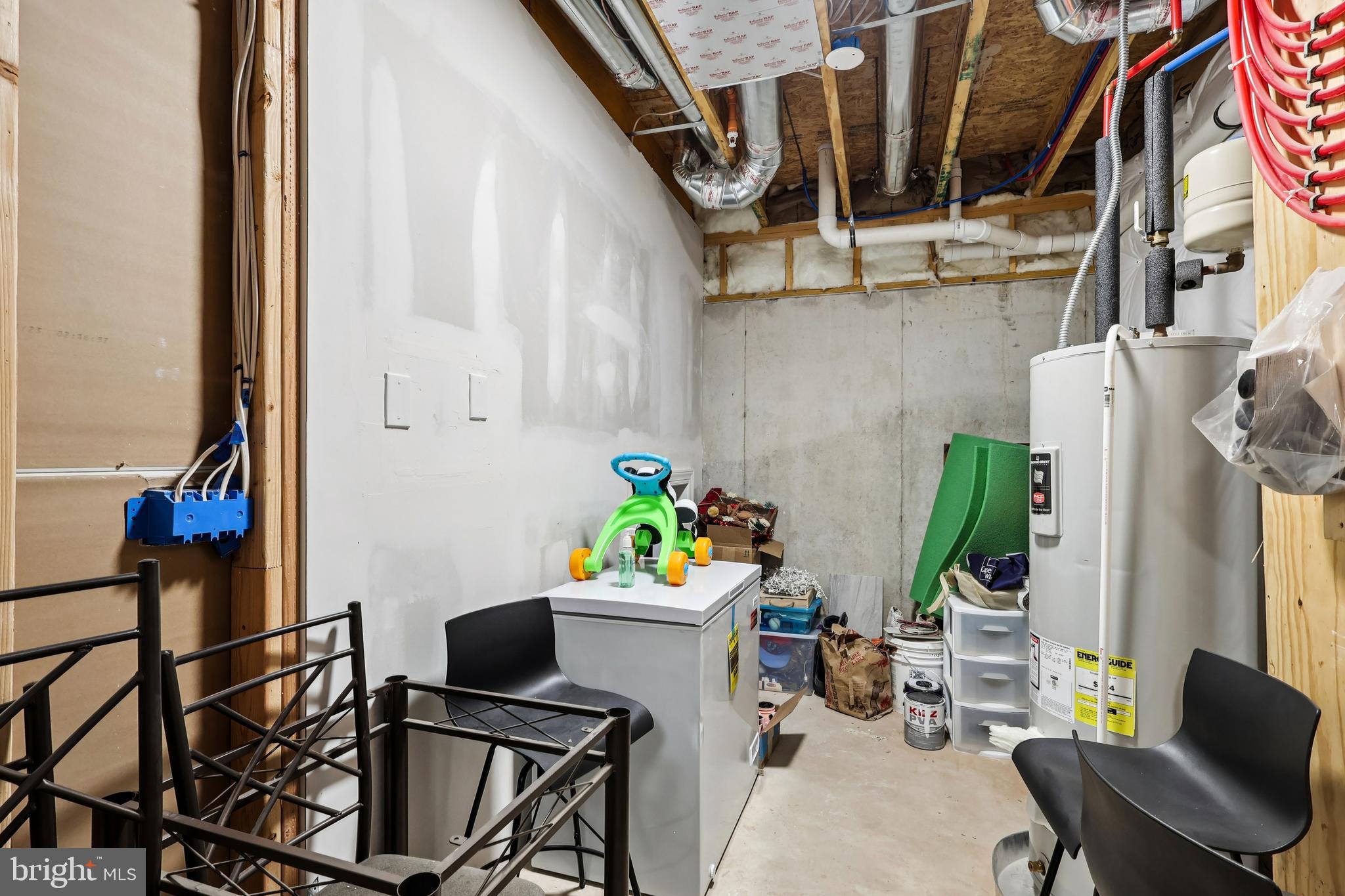 THE RESERVE AT S M - Residential