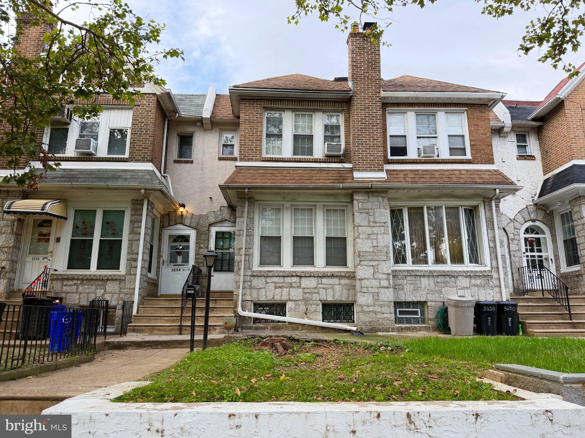 3252 COTTMAN AVENUE