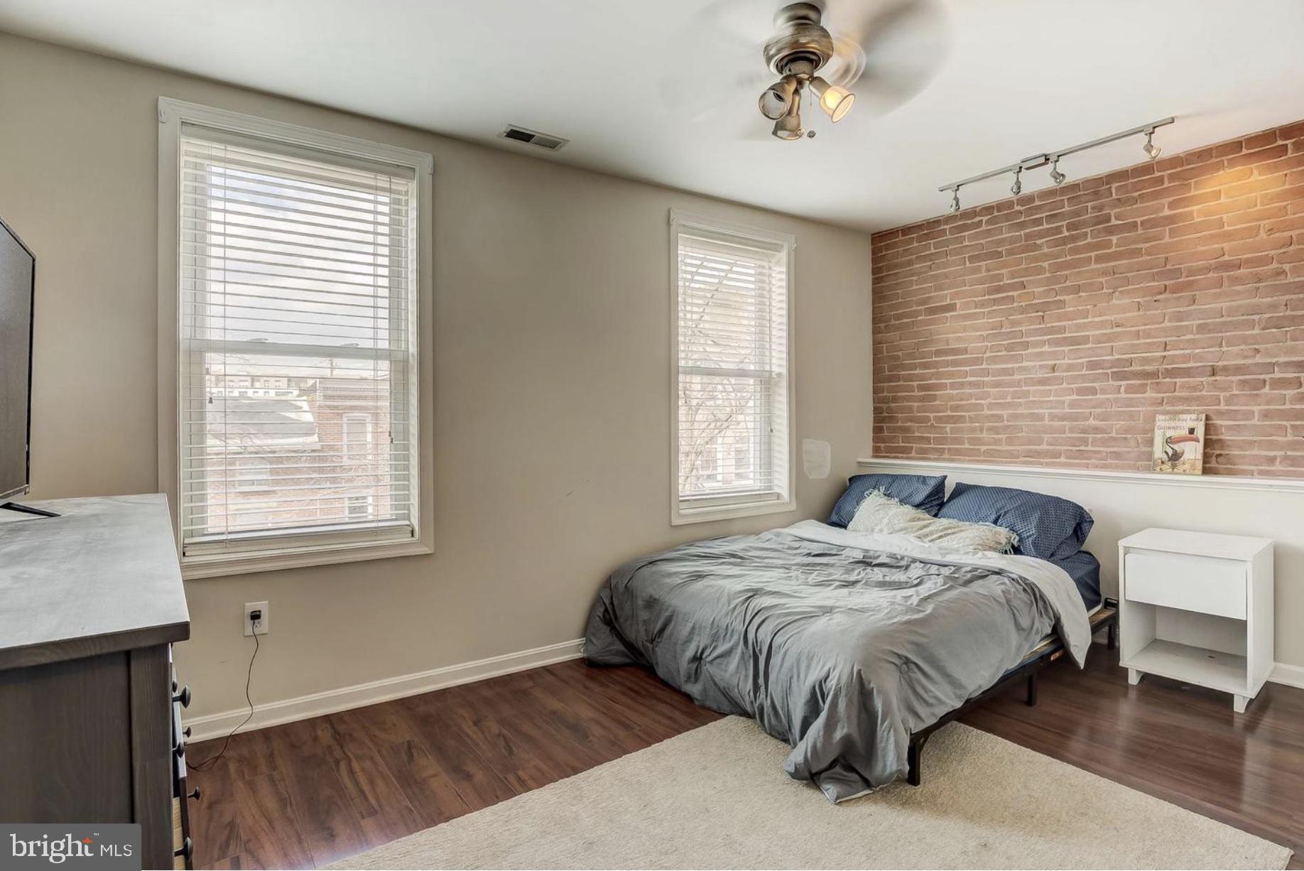 FEDERAL HILL HISTORIC DISTRICT - Residential Lease