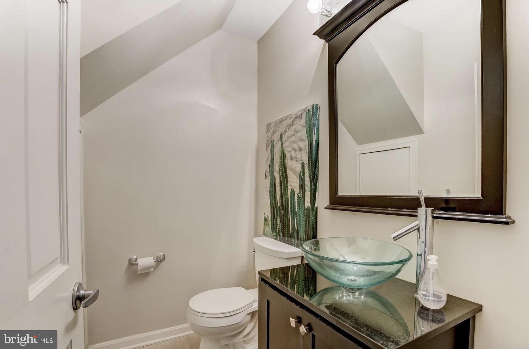 FEDERAL HILL HISTORIC DISTRICT - Residential Lease