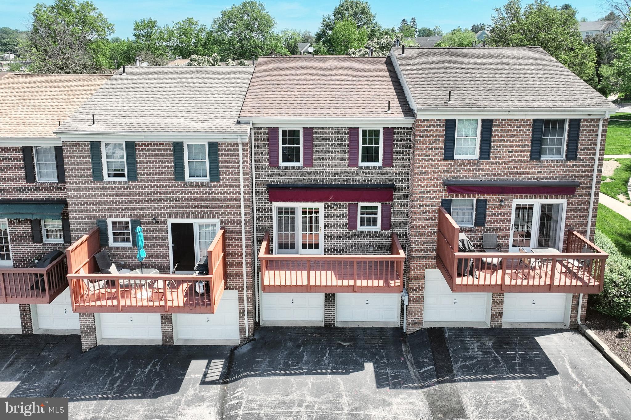 702 CHAMBERS RIDGE 702