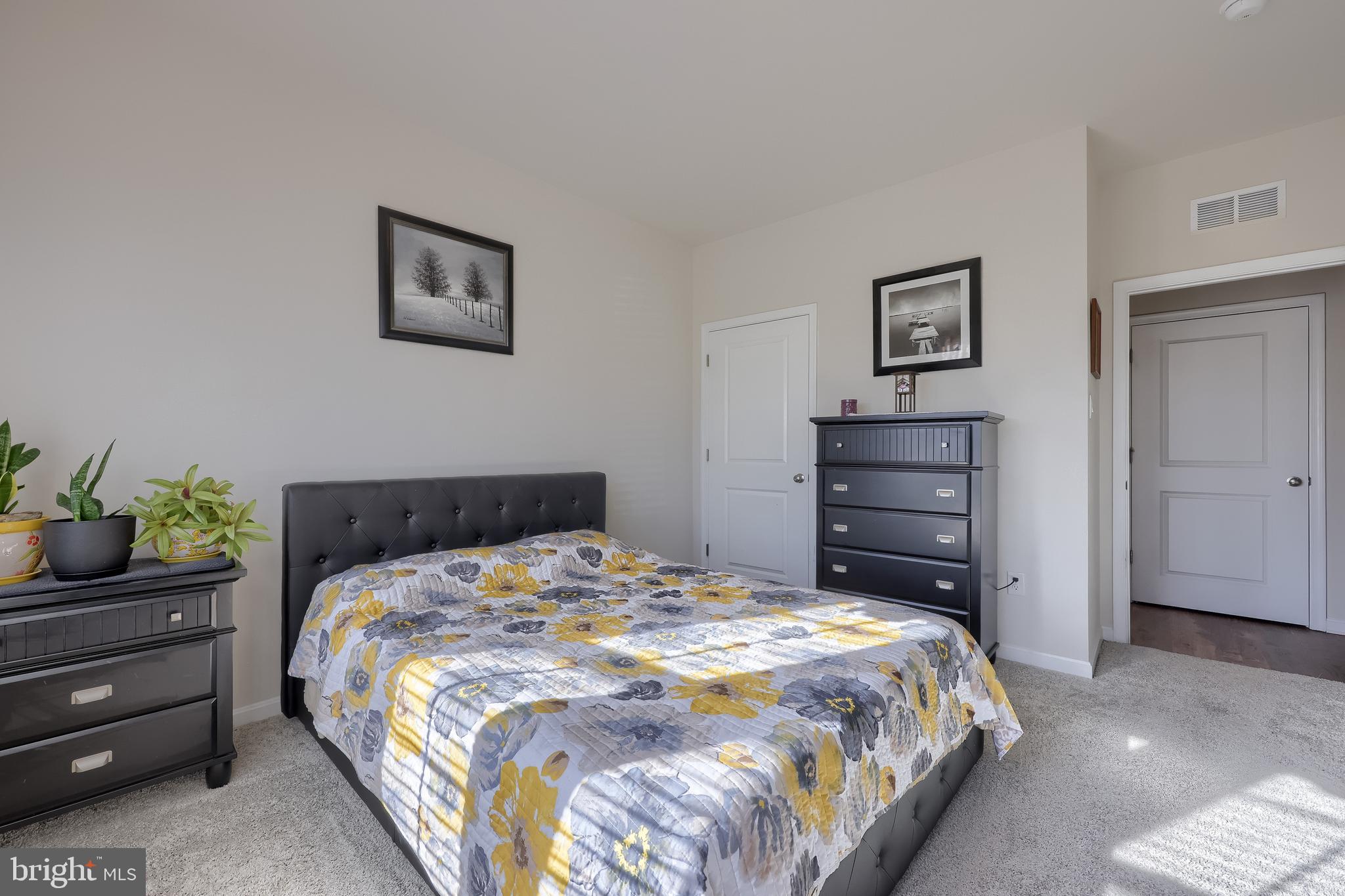 PAHAGACO HILLS - Residential