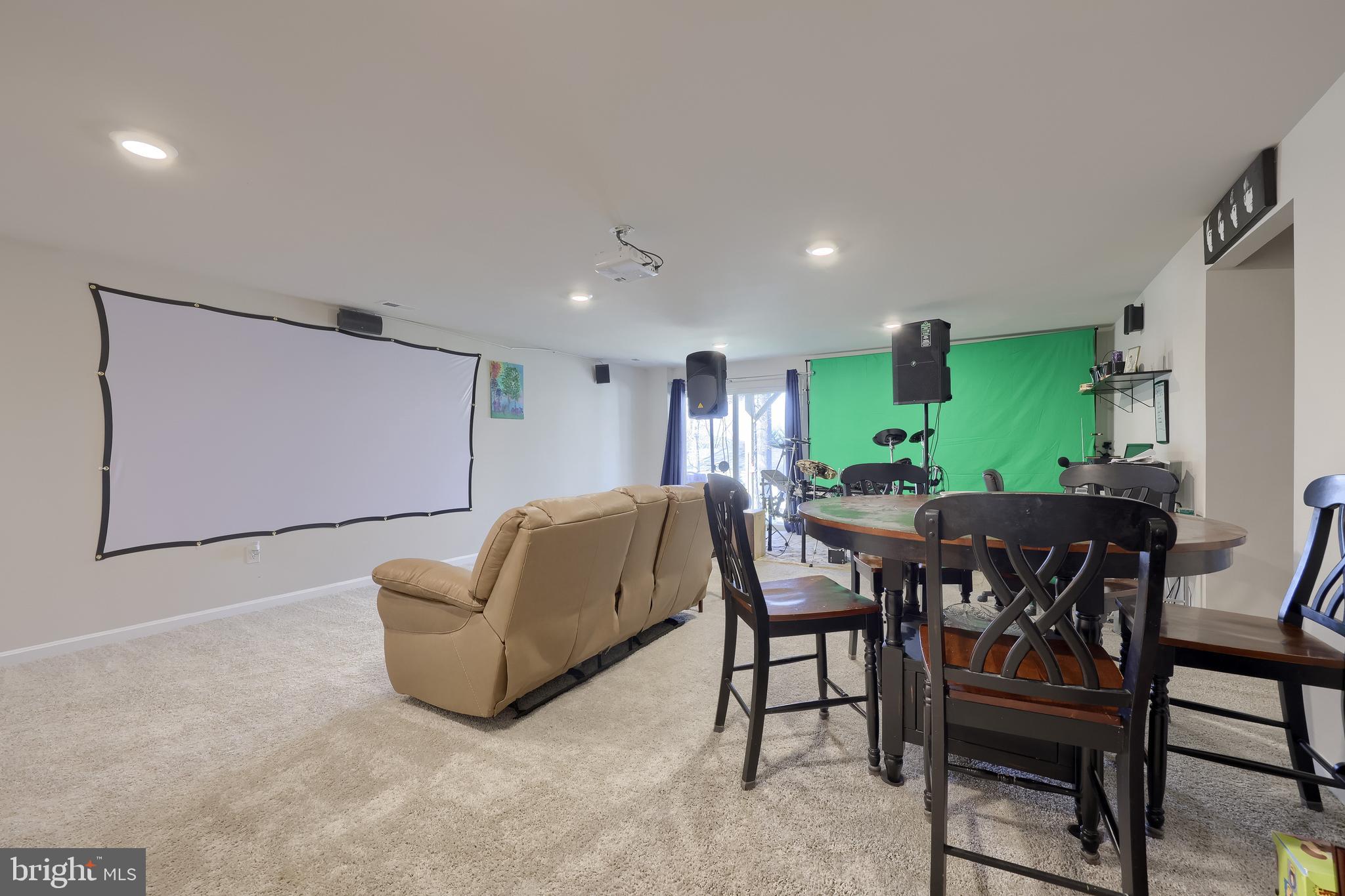 PAHAGACO HILLS - Residential