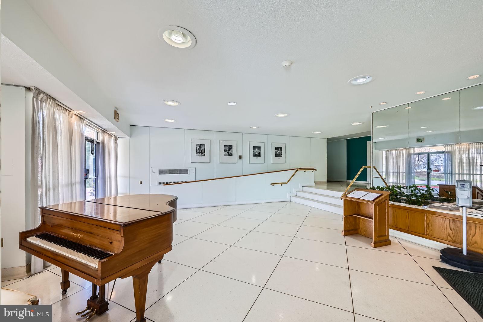 UPPER PARK HEIGHTS - Residential