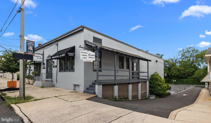 LANDLORD INVESTMENT OPPORTUNITY!! Great location and rarely available in the heart of Newtown borough!!! A Must See - 5 Suites - 4 of the 5 are currently occupied by 3 wonderful tenants.  They all want to stay.  The last unit is currently vacant at the end of this month if you need a space for your own business.
approximately 26 off street parking spots behind the building as well as ample street parking as well.  There is a high end Salon, High End Boutique (extremely long term tenant and they occupy 2 of the suites) and successful Laundromat (also there for a very long time with different owners).  Approximately 7000 sq ft total and a beautiful spot on State Street.  Must See - Call for additional Details.