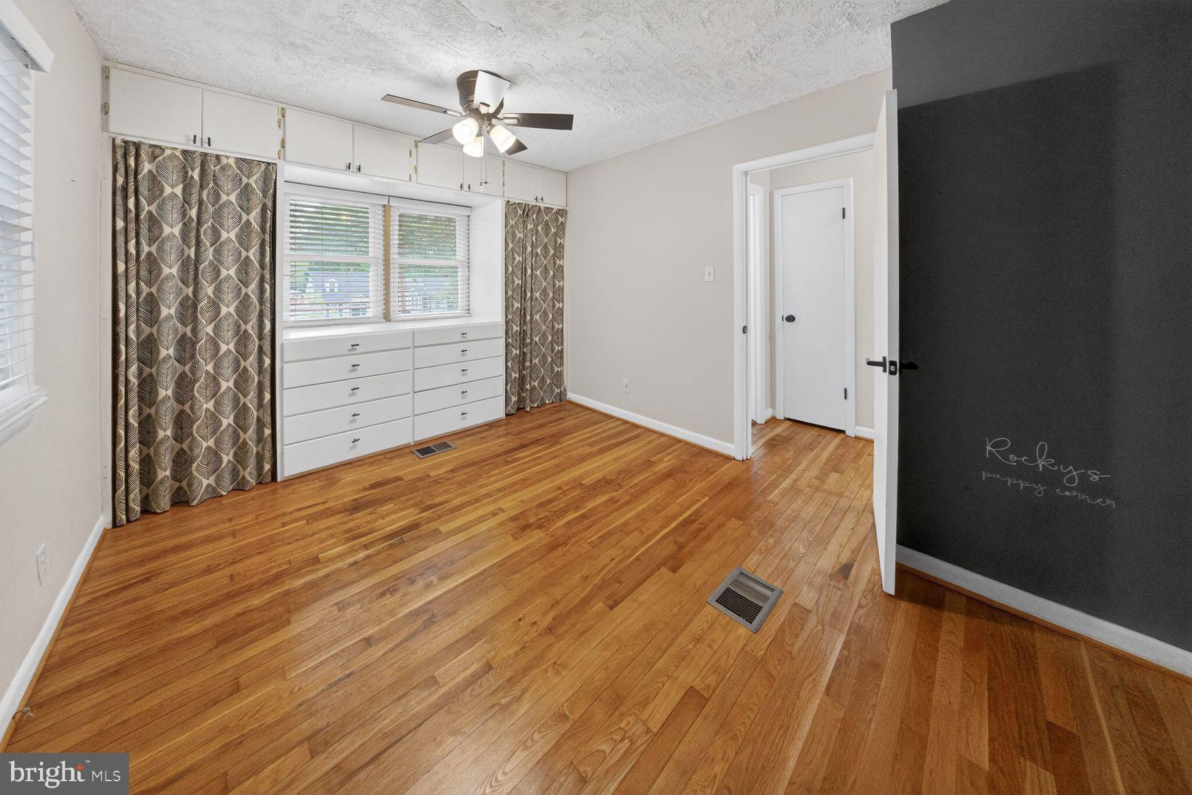 BERWYN HEIGHTS - Residential