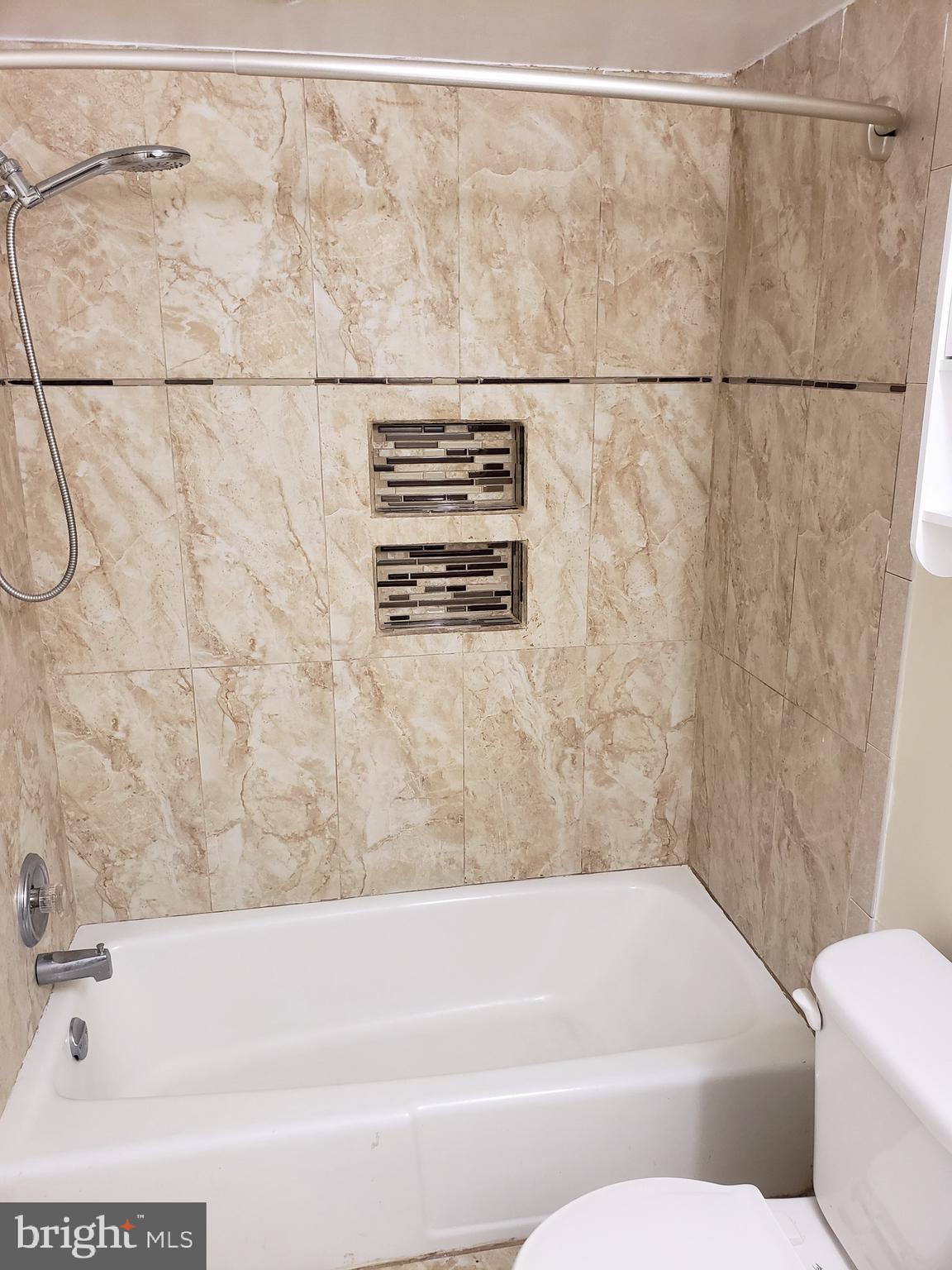 OLD TOWNE VILLAGE CONDOMINIUMS - Residential