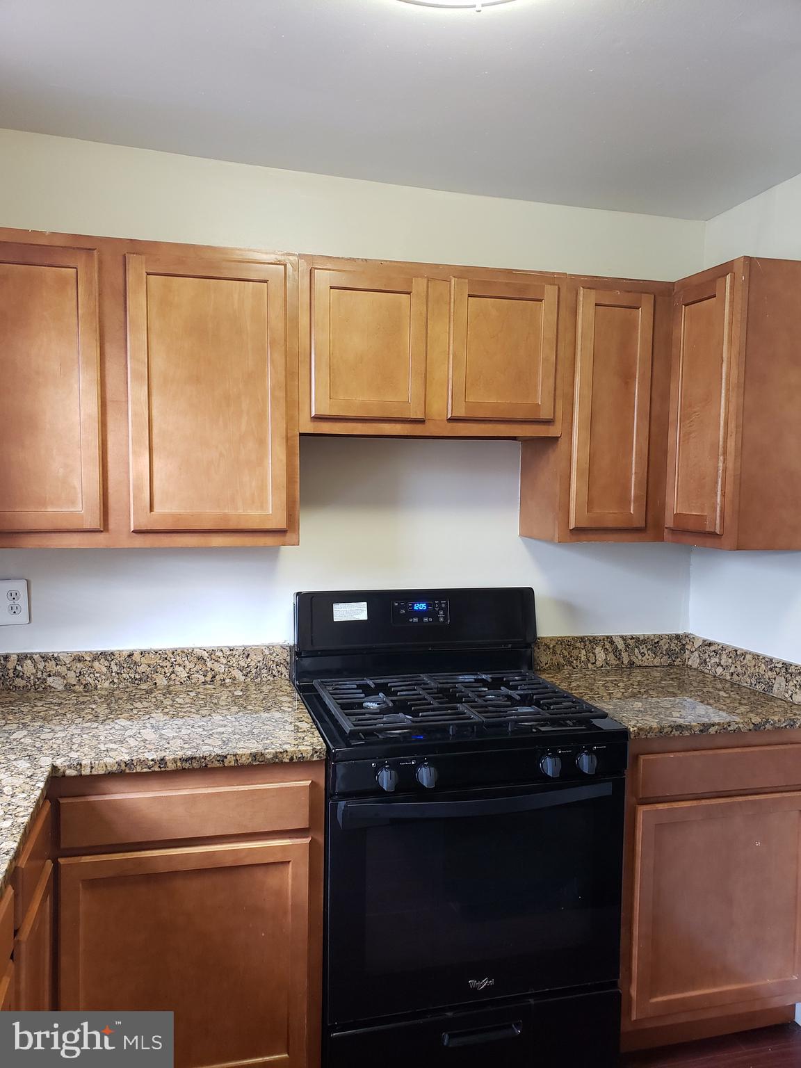 OLD TOWNE VILLAGE CONDOMINIUMS - Residential