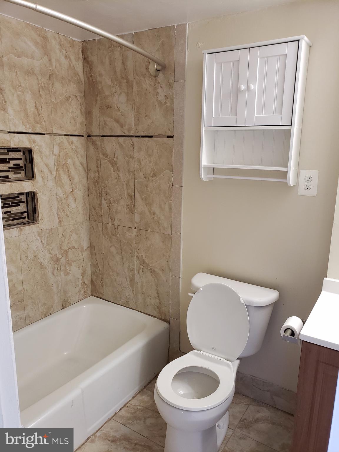 OLD TOWNE VILLAGE CONDOMINIUMS - Residential