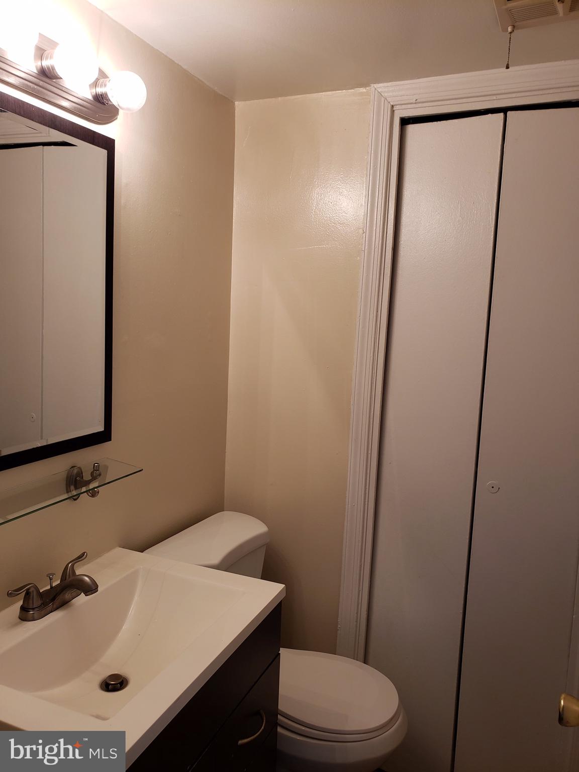 OLD TOWNE VILLAGE CONDOMINIUMS - Residential