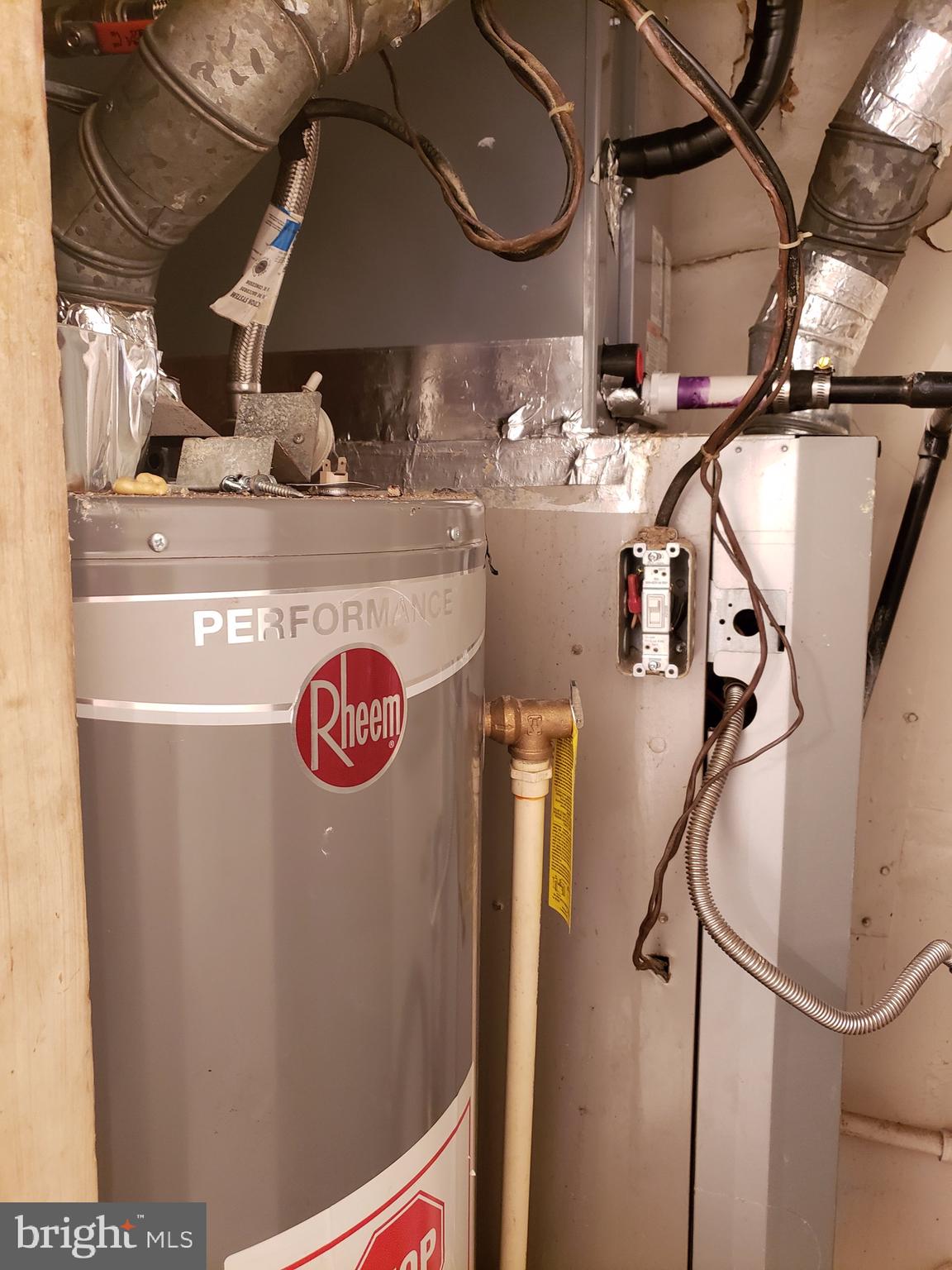 OLD TOWNE VILLAGE CONDOMINIUMS - Residential