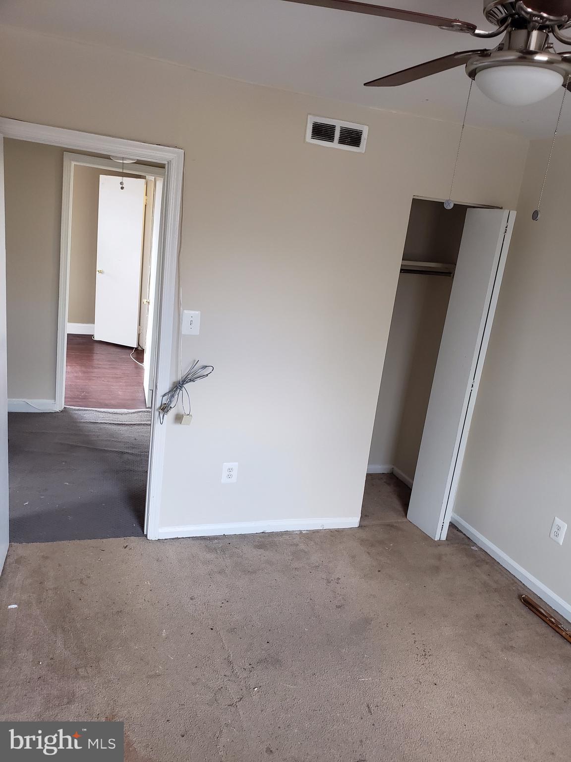 OLD TOWNE VILLAGE CONDOMINIUMS - Residential