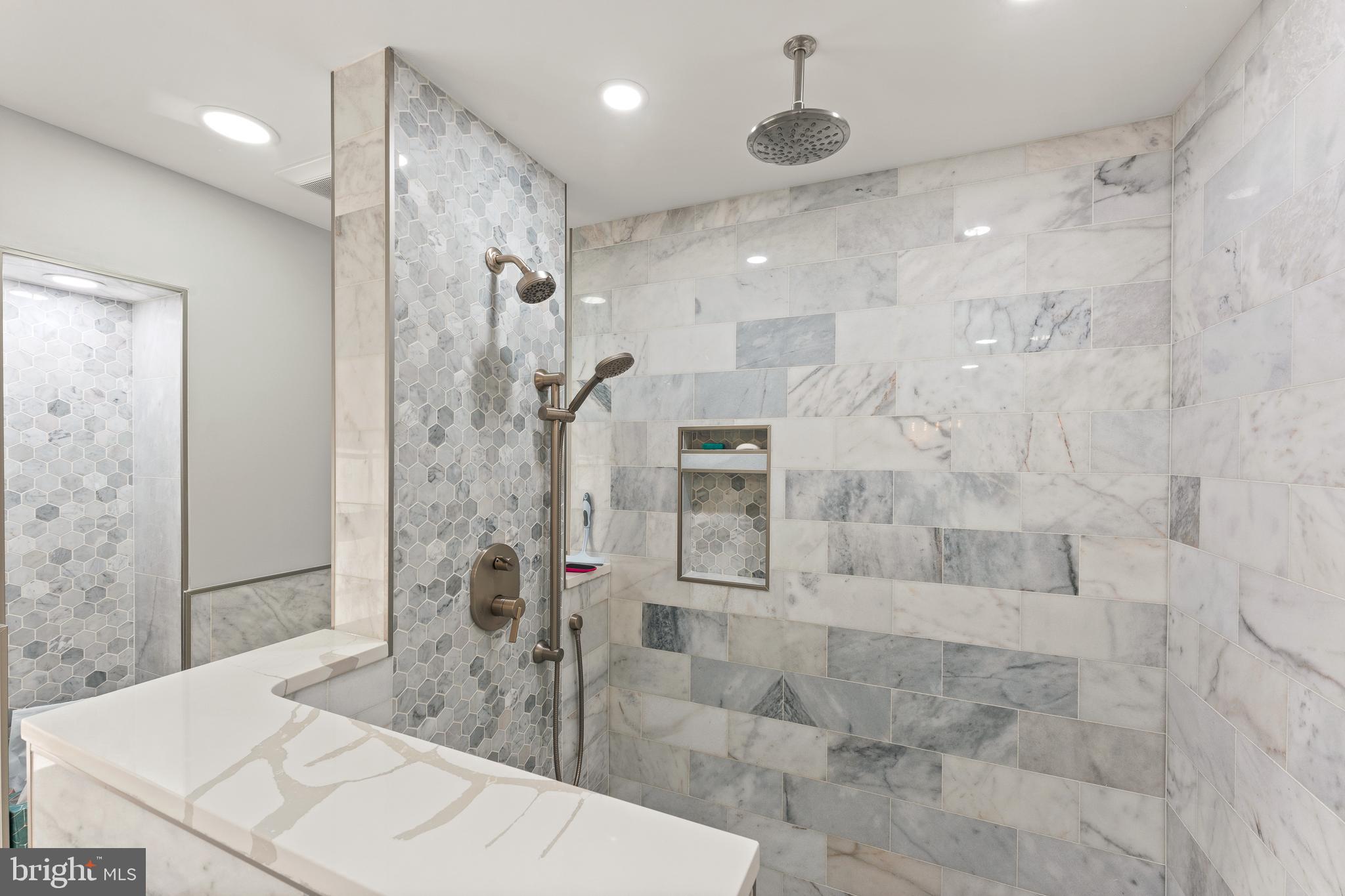 SPRING MDWS - Residential