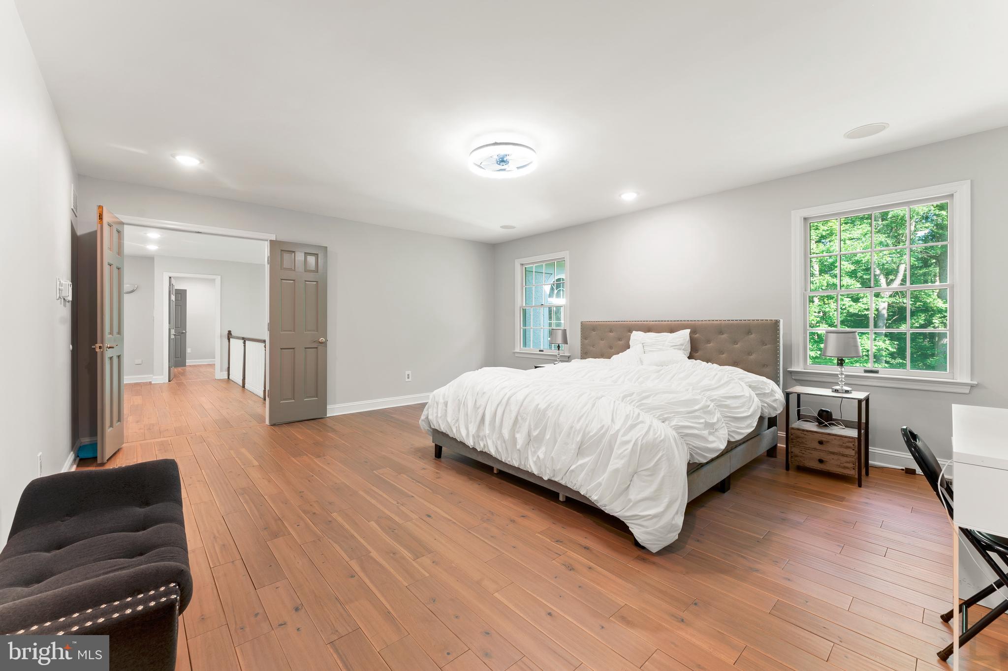 SPRING MDWS - Residential