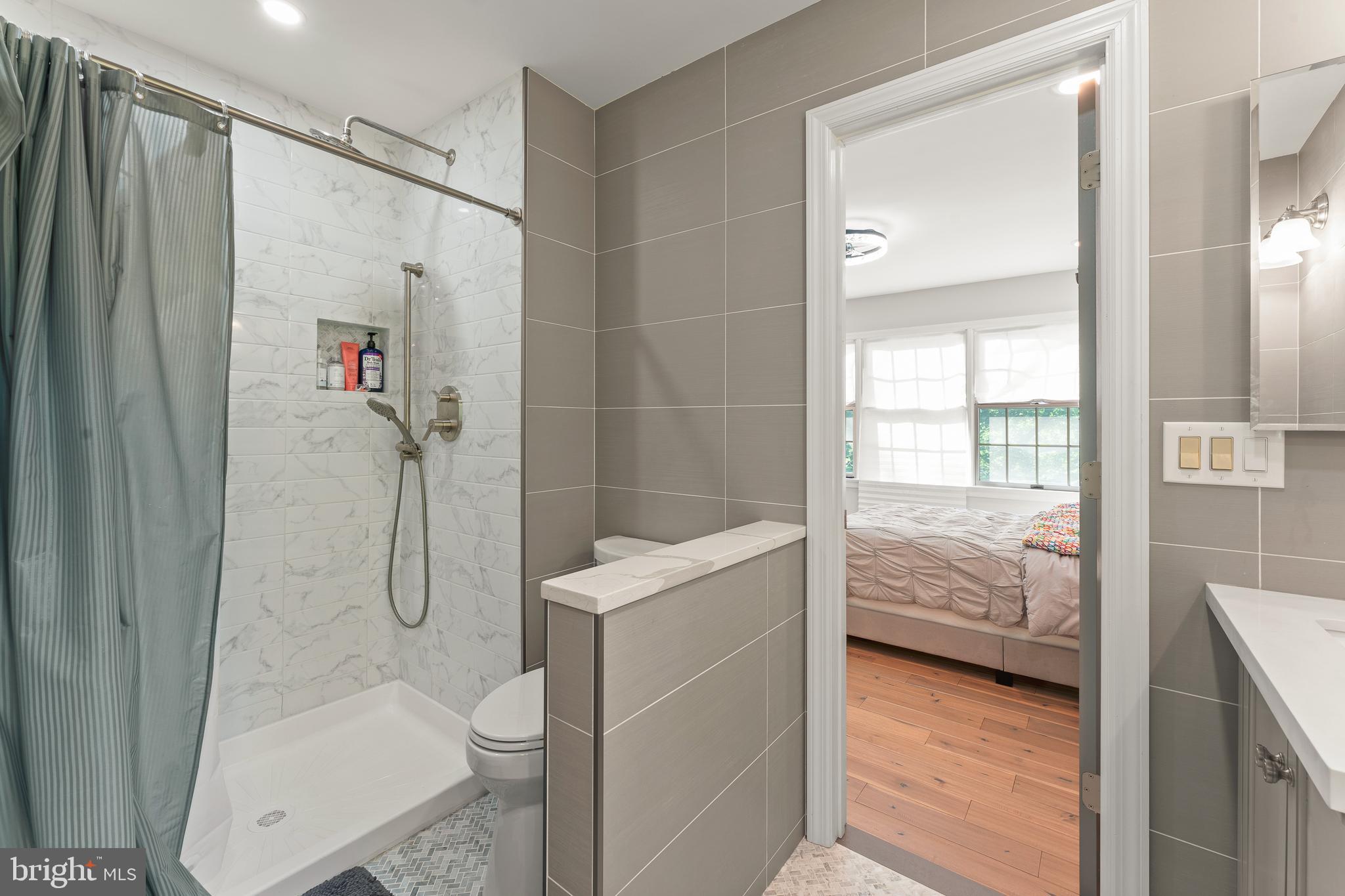 SPRING MDWS - Residential