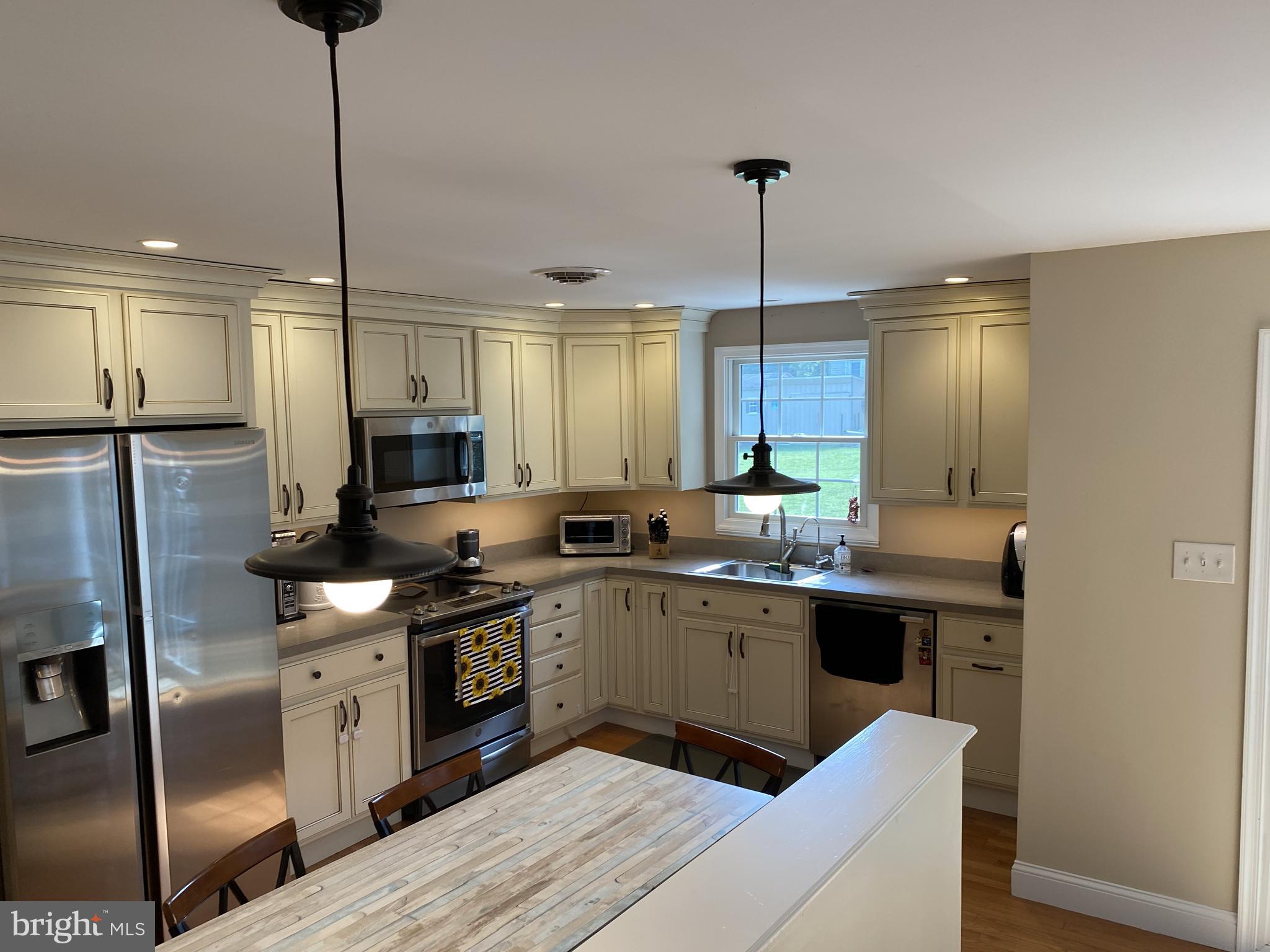 WESTTOWN ACRES - Residential Lease