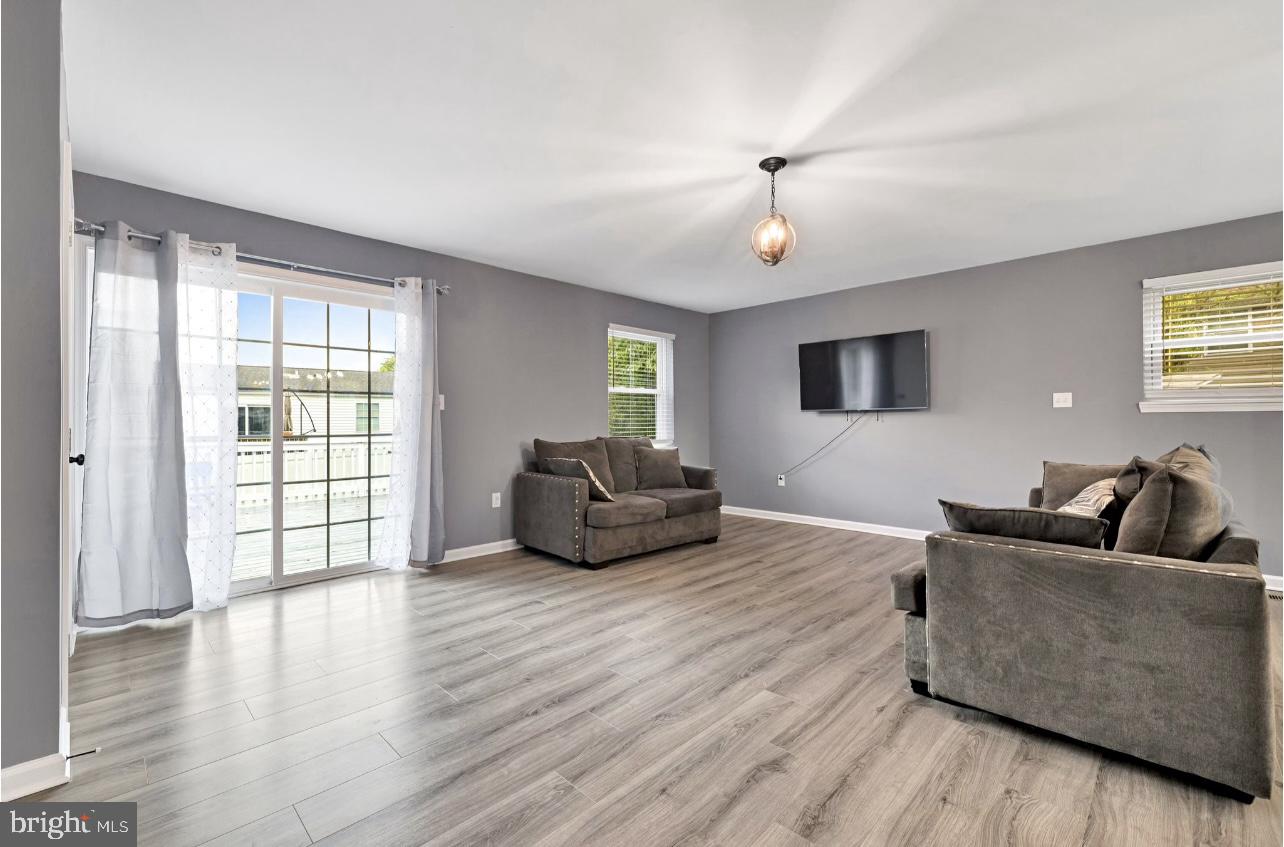 STONEY RIDGE FARM - Residential