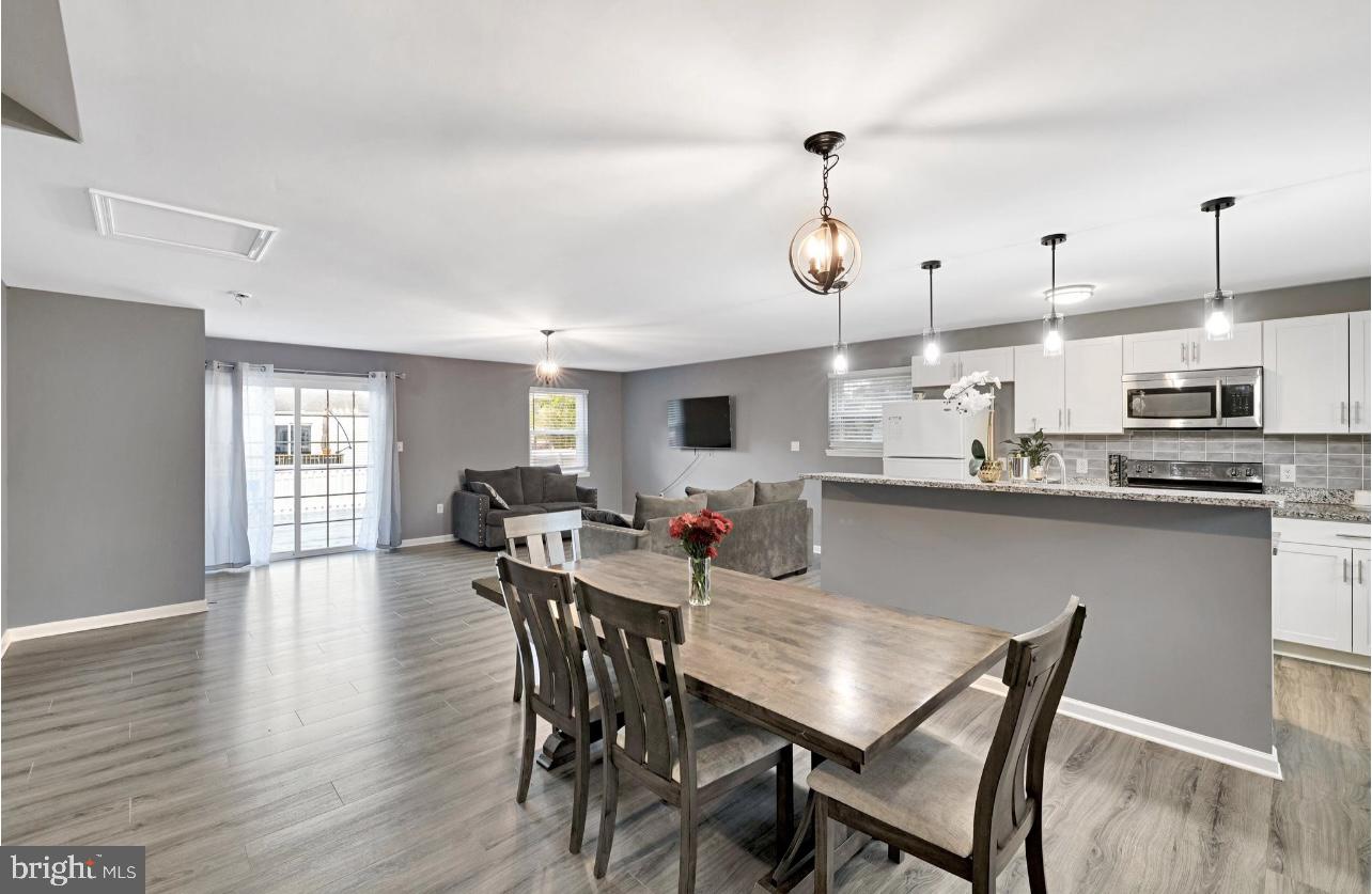 STONEY RIDGE FARM - Residential