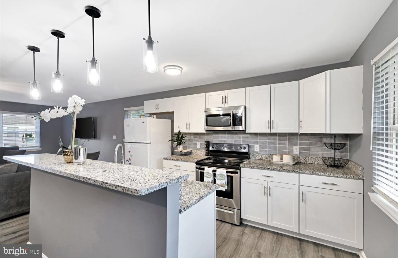 STONEY RIDGE FARM - Residential