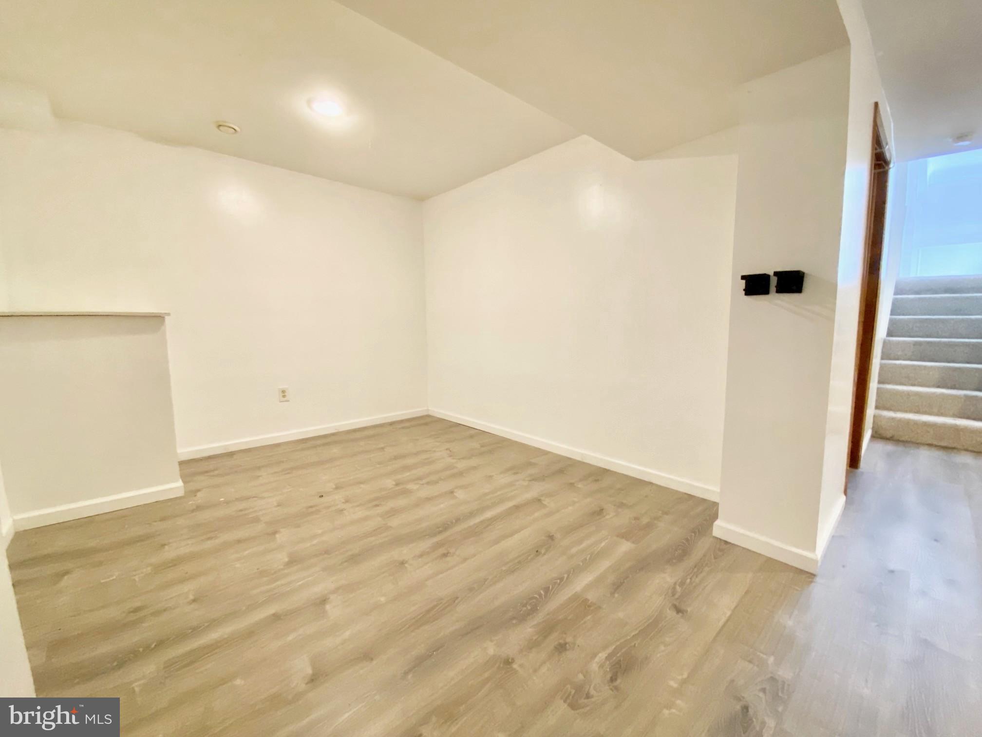 WAUGH CHAPEL MEADOWS - Residential Lease