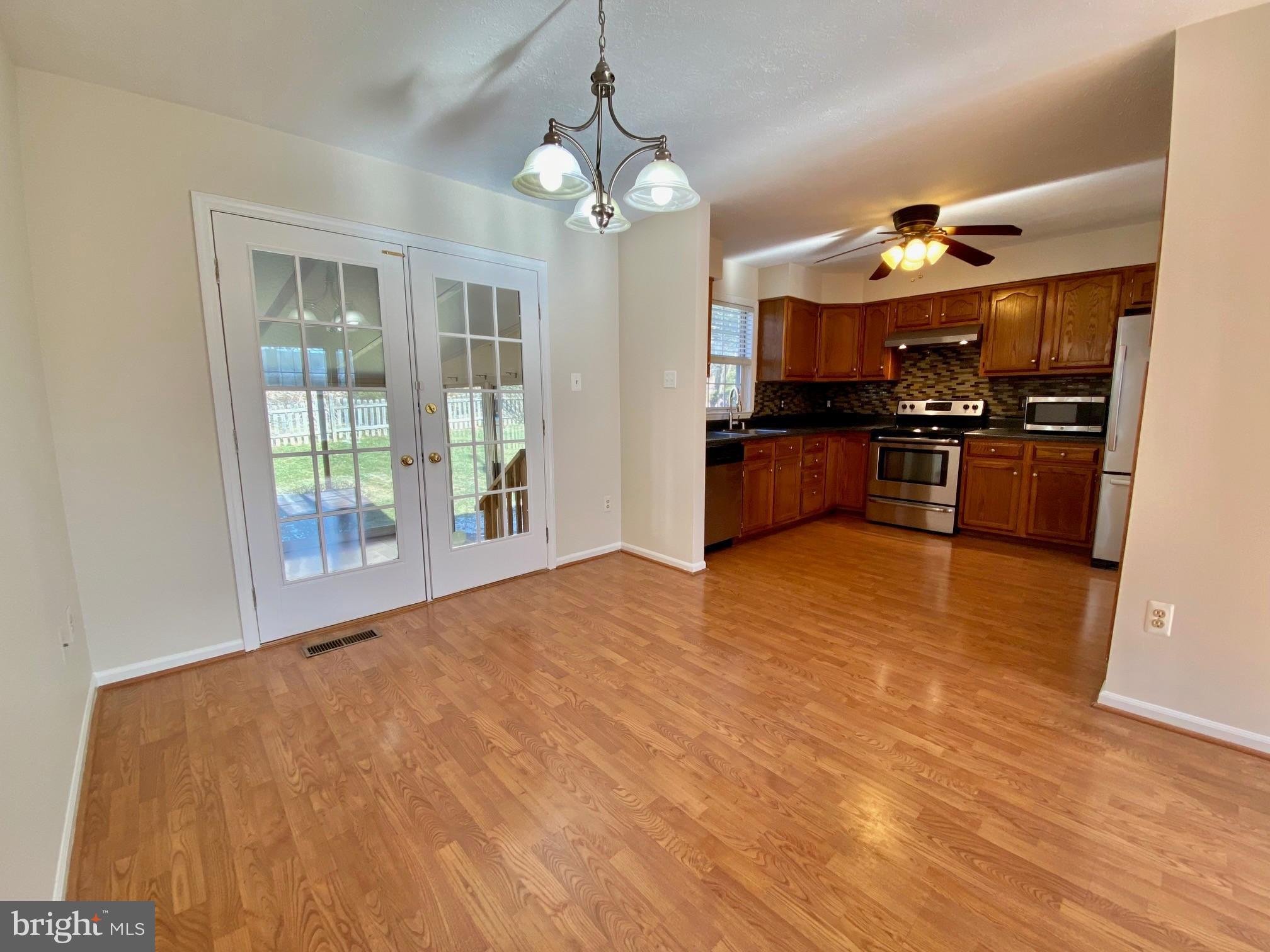 WAUGH CHAPEL MEADOWS - Residential Lease