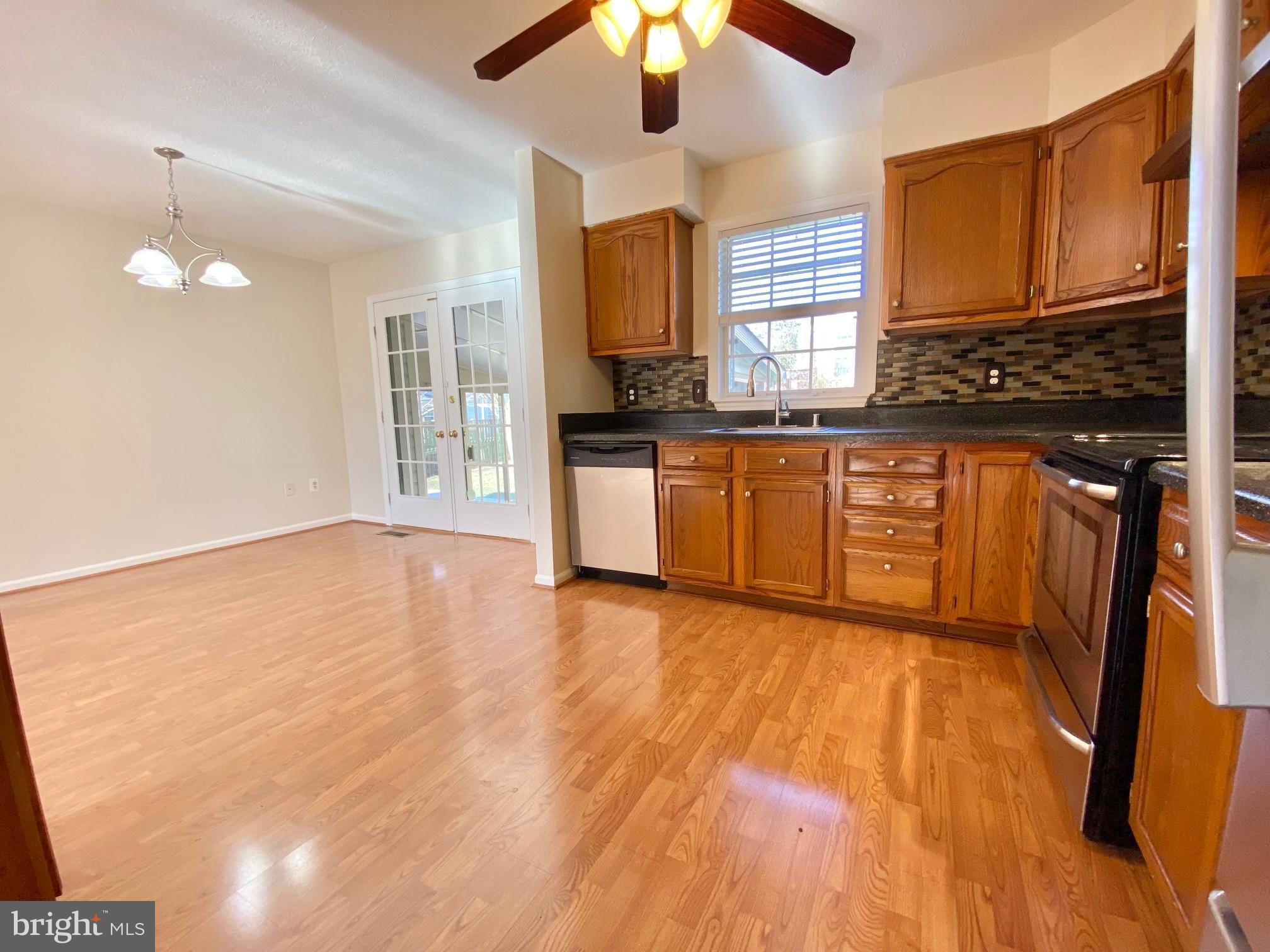 WAUGH CHAPEL MEADOWS - Residential Lease