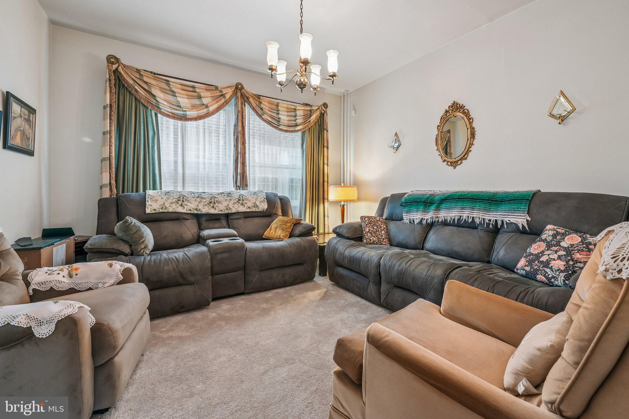 141 S 27TH STREET
