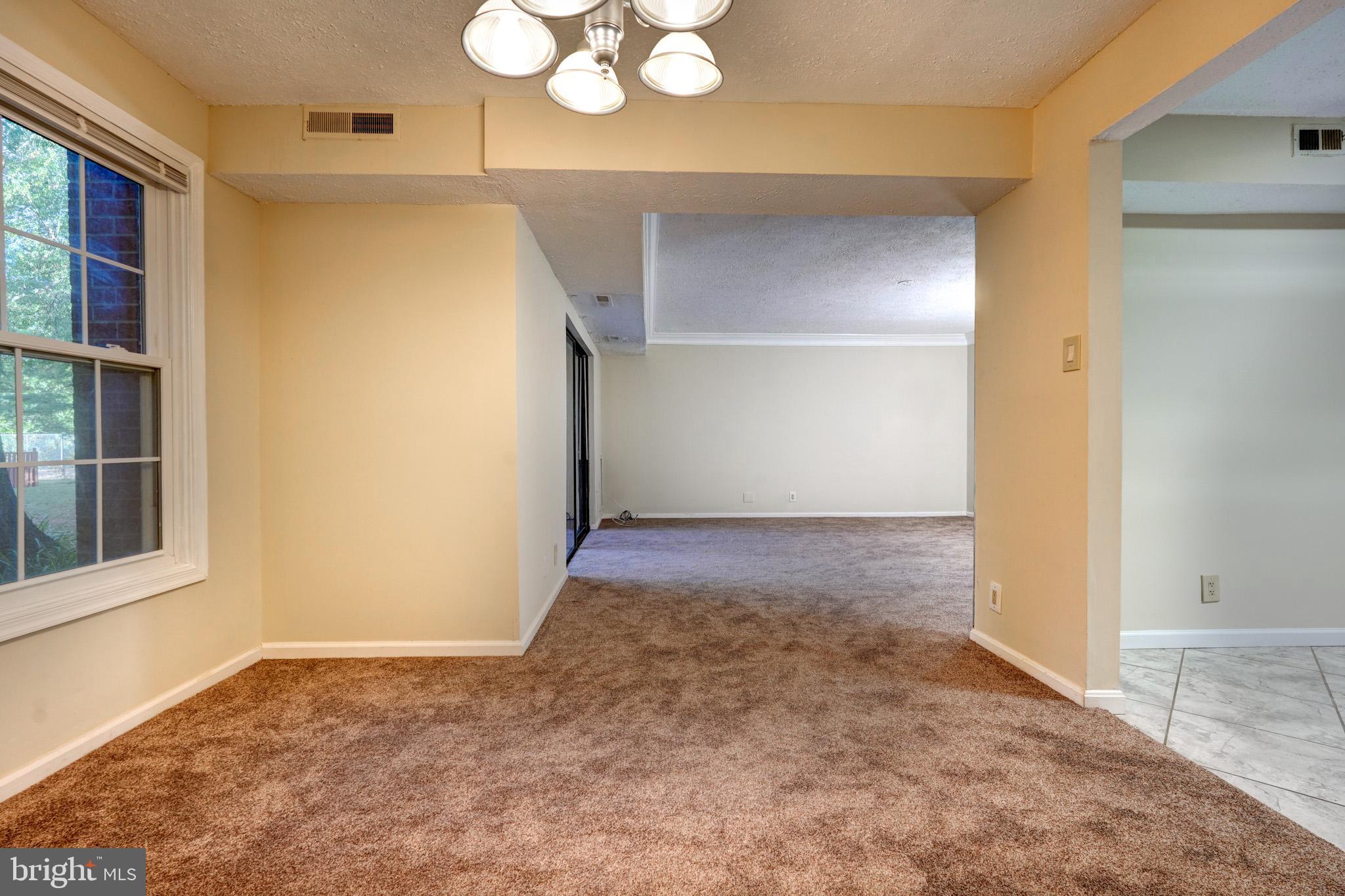 DIAMOND FARM - Residential