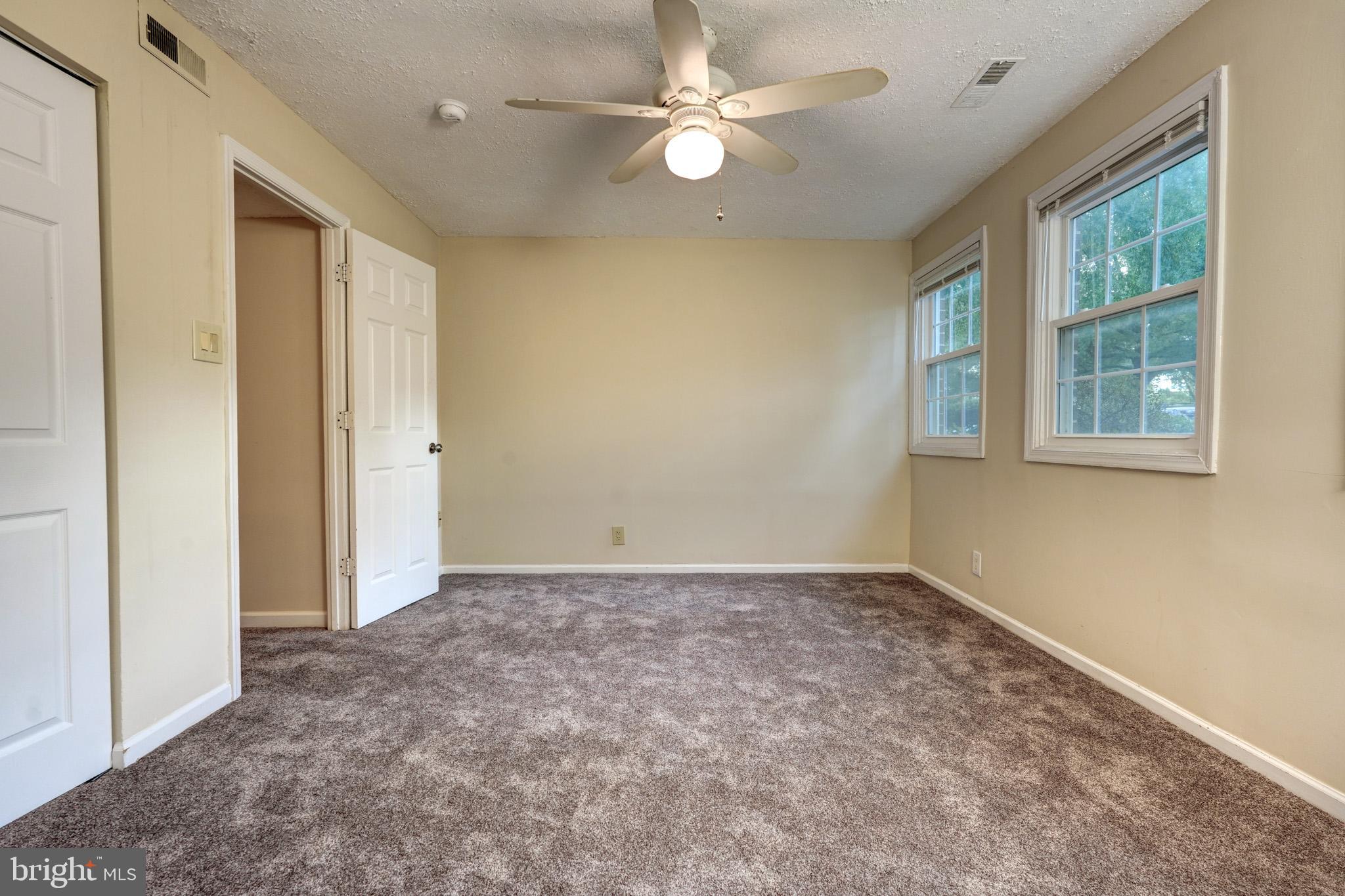 DIAMOND FARM - Residential