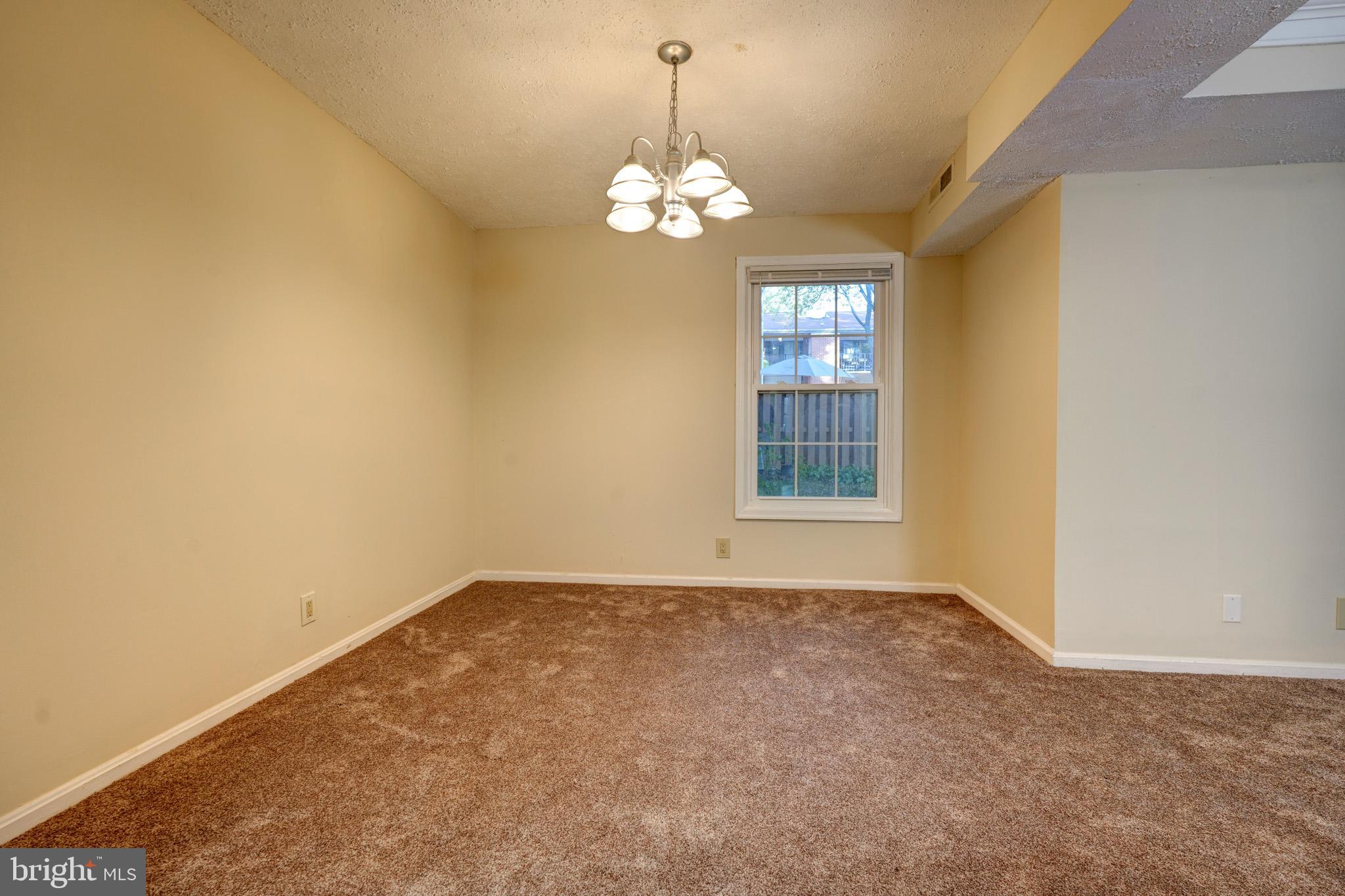 DIAMOND FARM - Residential