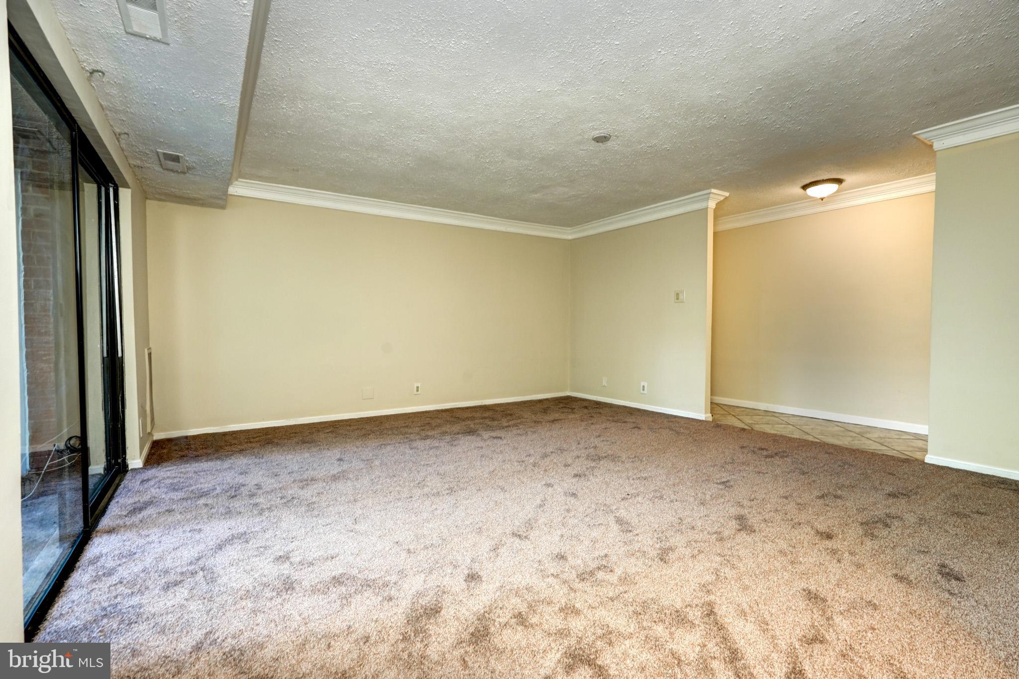 DIAMOND FARM - Residential