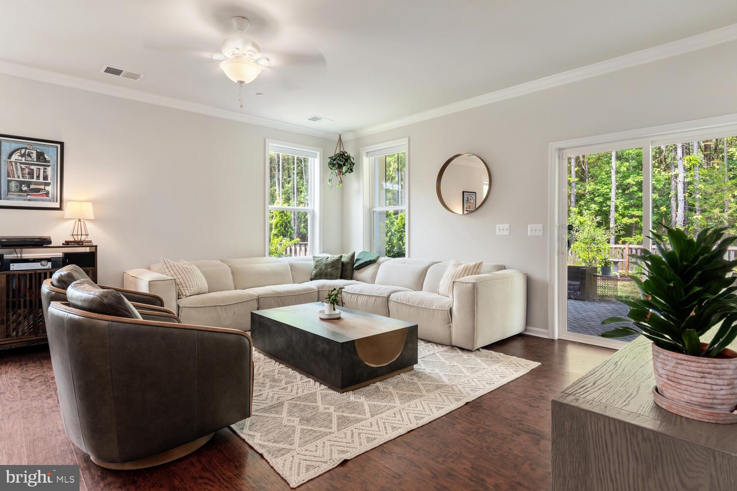 EASTON VILLAGE - Residential