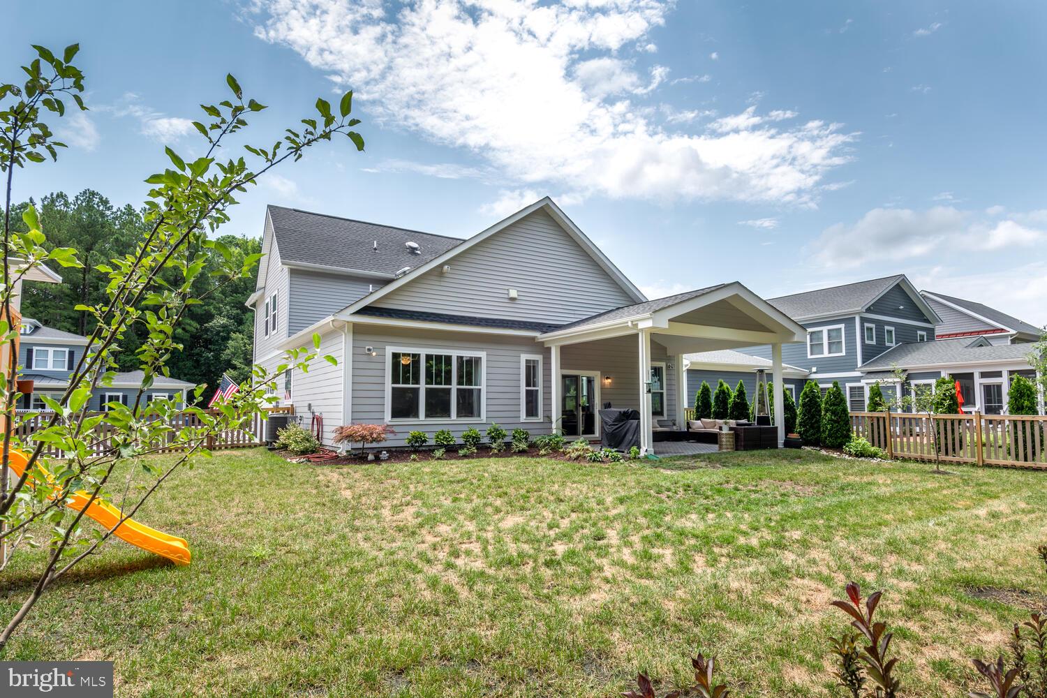 EASTON VILLAGE - Residential