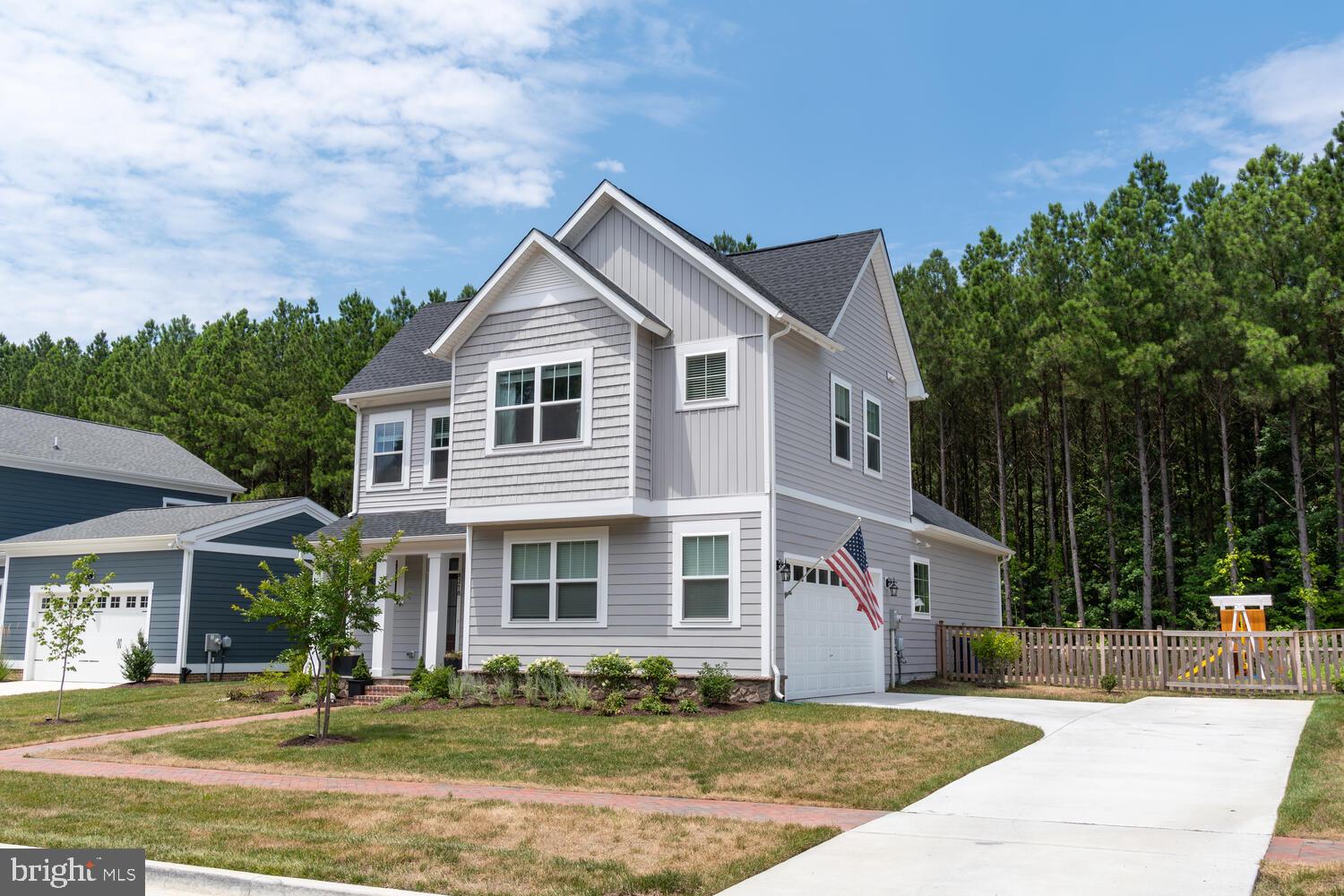 EASTON VILLAGE - Residential