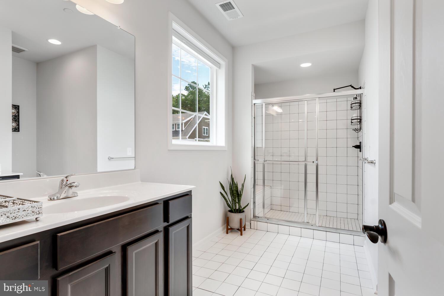 EASTON VILLAGE - Residential