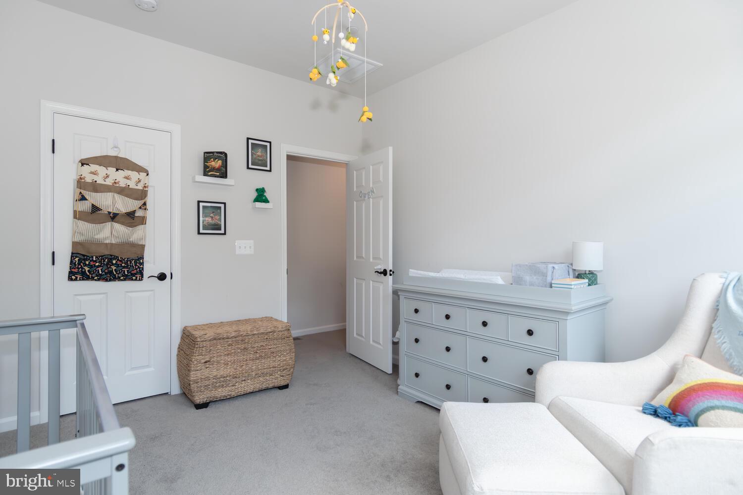 EASTON VILLAGE - Residential