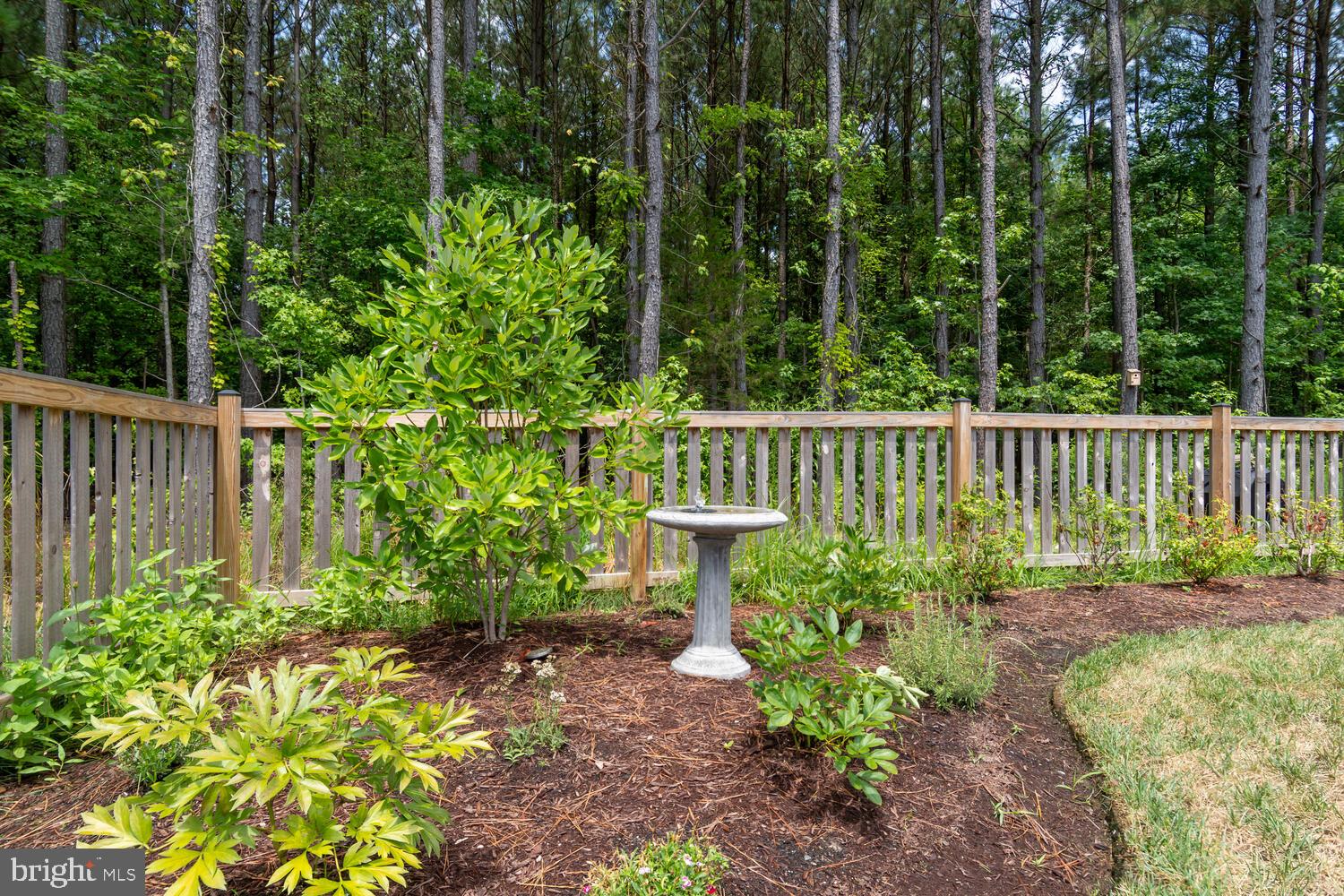 EASTON VILLAGE - Residential