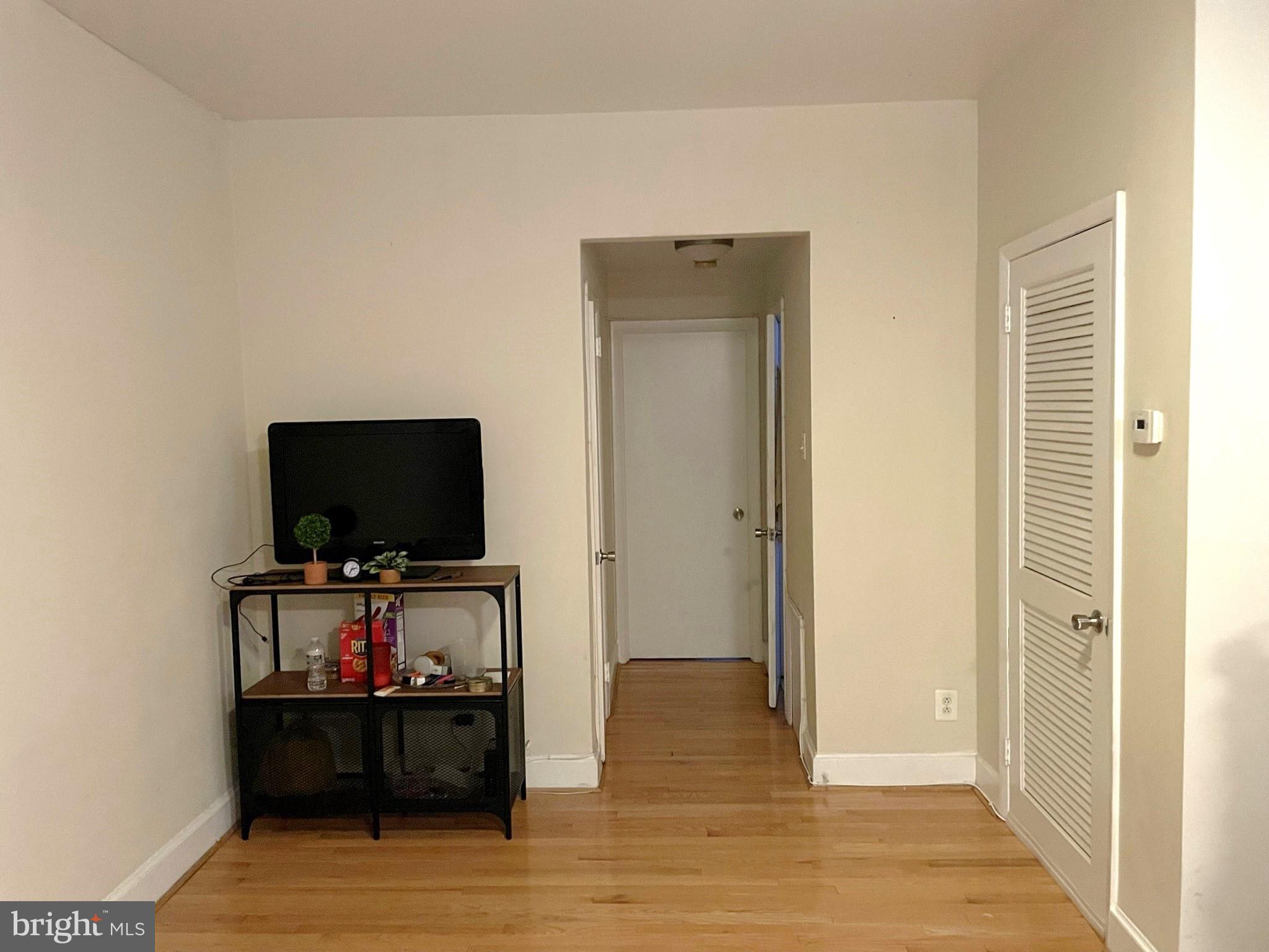 RITTENHOUSE SQUARE - Residential Income