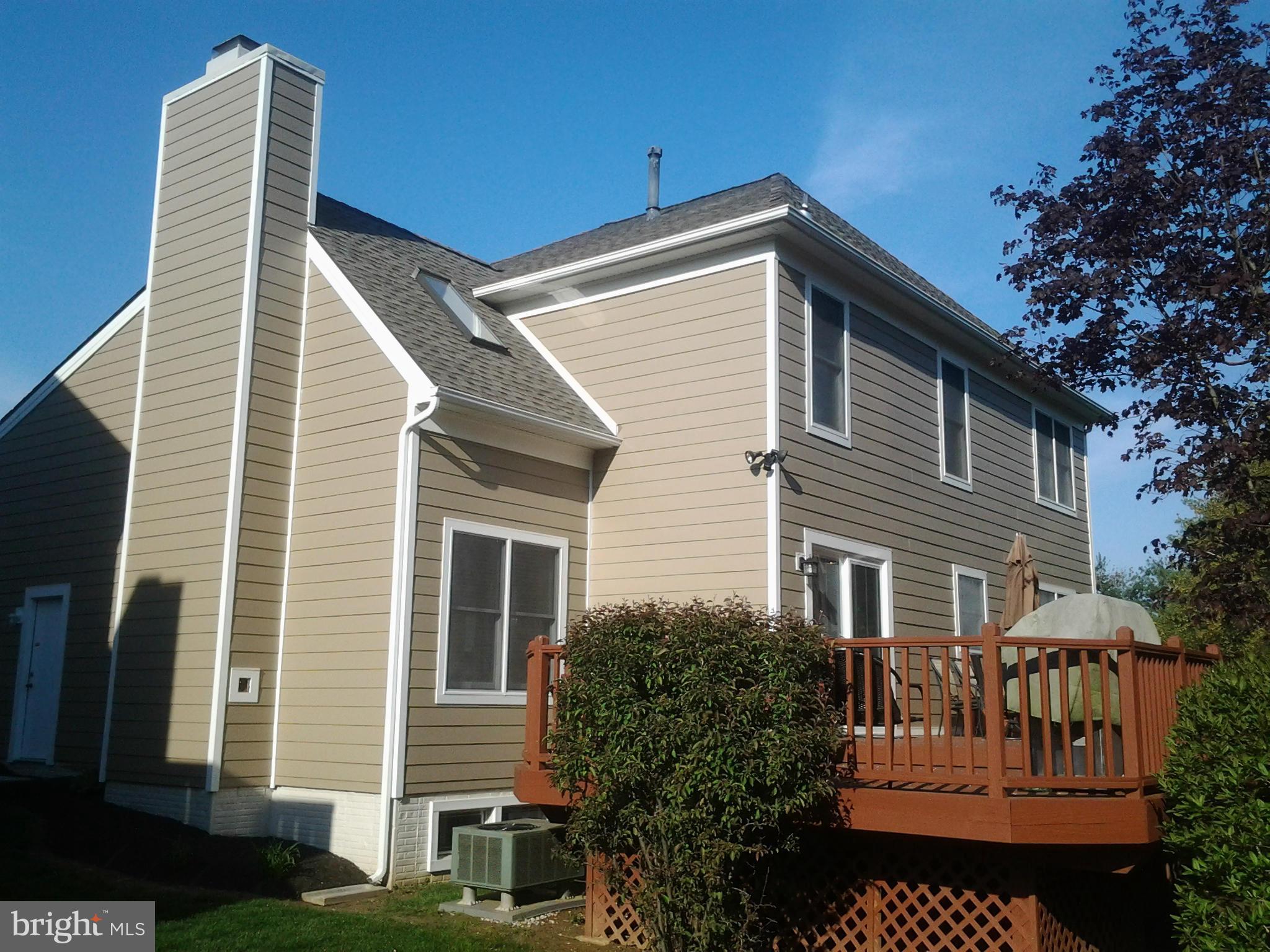 GABLES AT SUMMIT CHASE - Residential