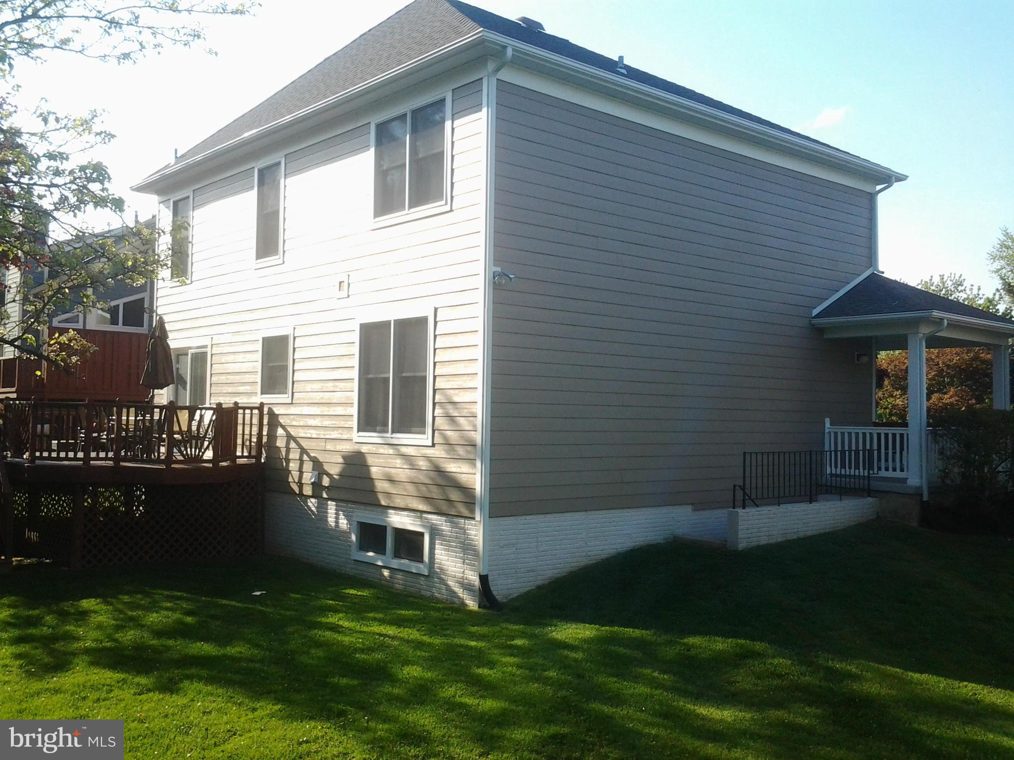 GABLES AT SUMMIT CHASE - Residential