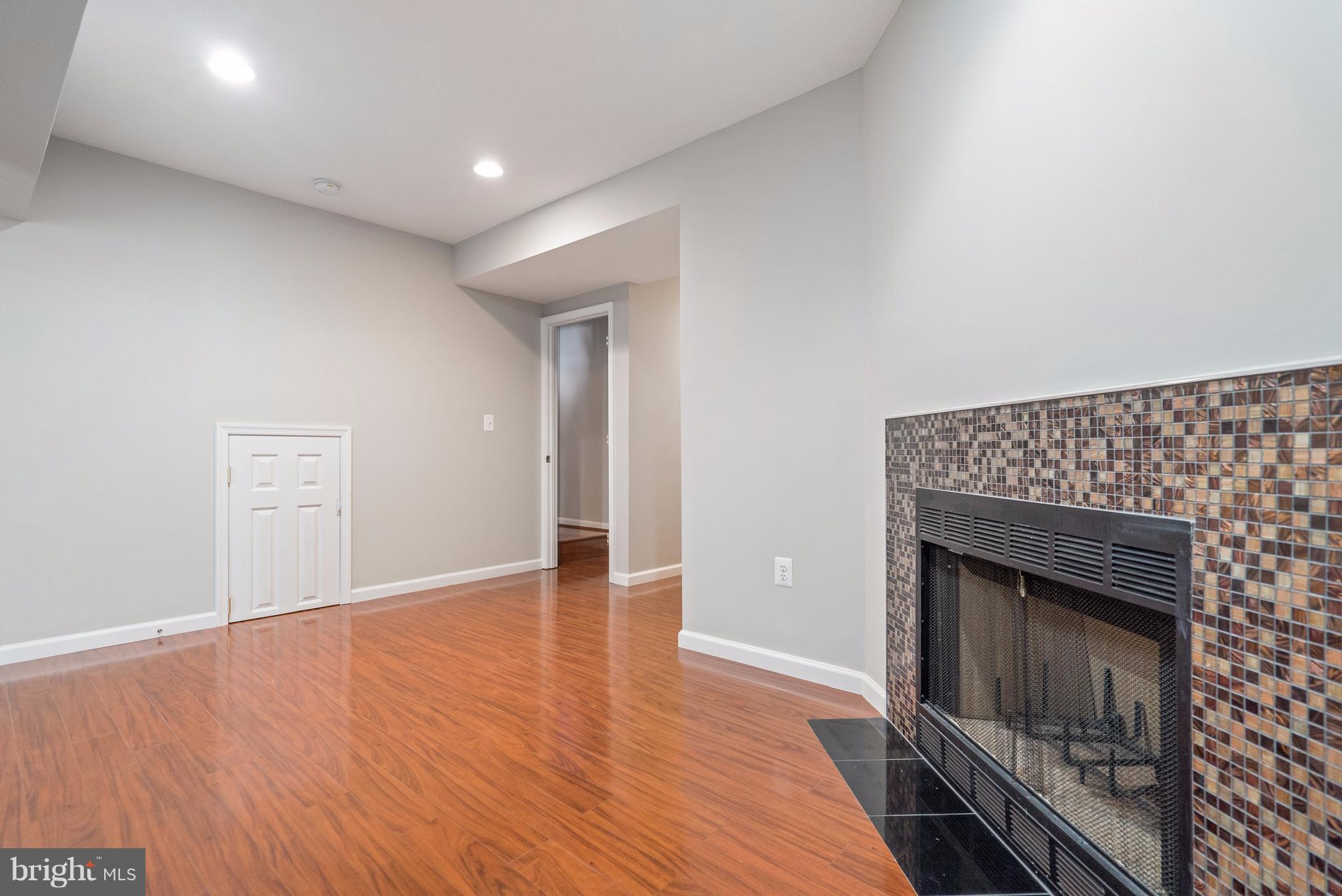 GLEN ALDEN - Residential