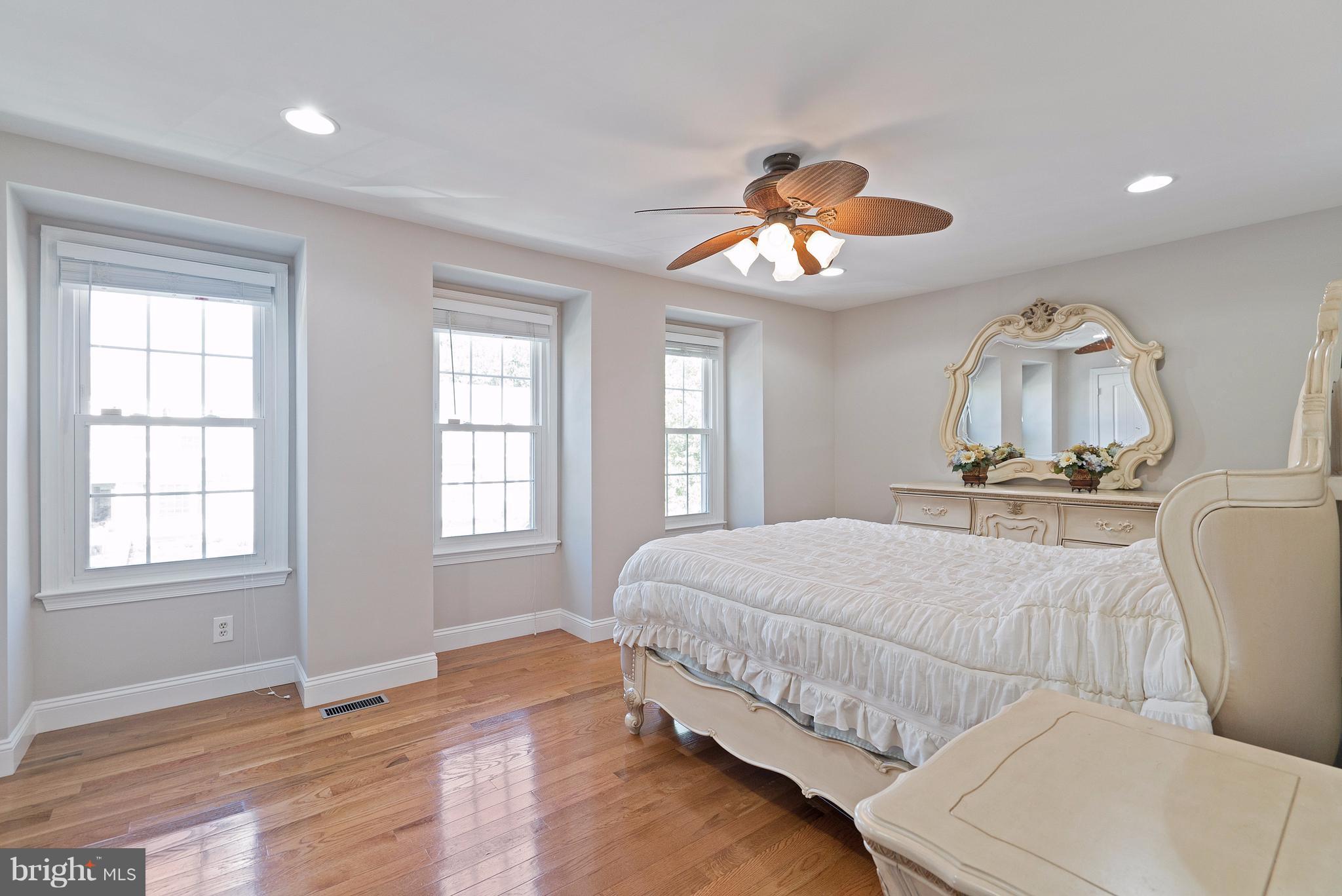 GLEN ALDEN - Residential